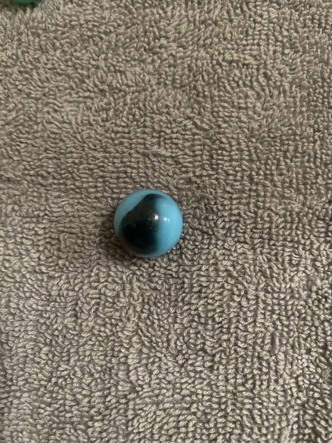Blue Blackie by Vitro Agate, identification view