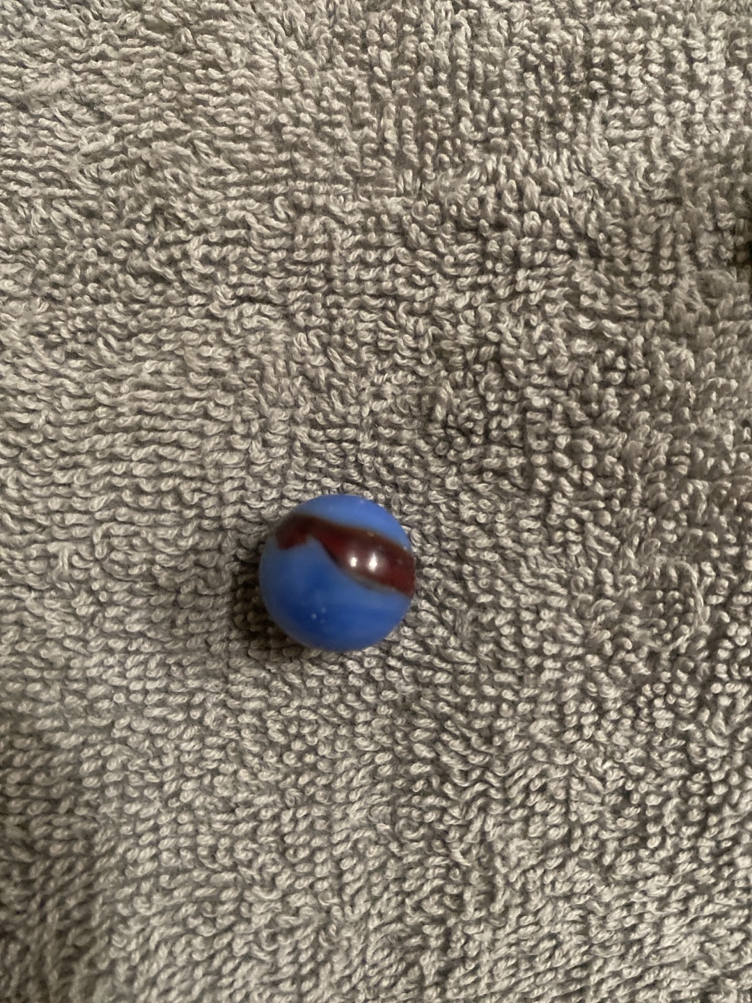 Blue Oxblood Special by Akro Agate, identification view