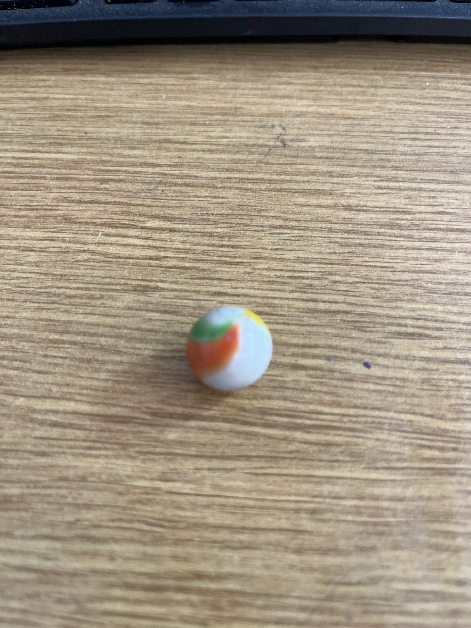 Parrot by Vitro Agate Company, identification view