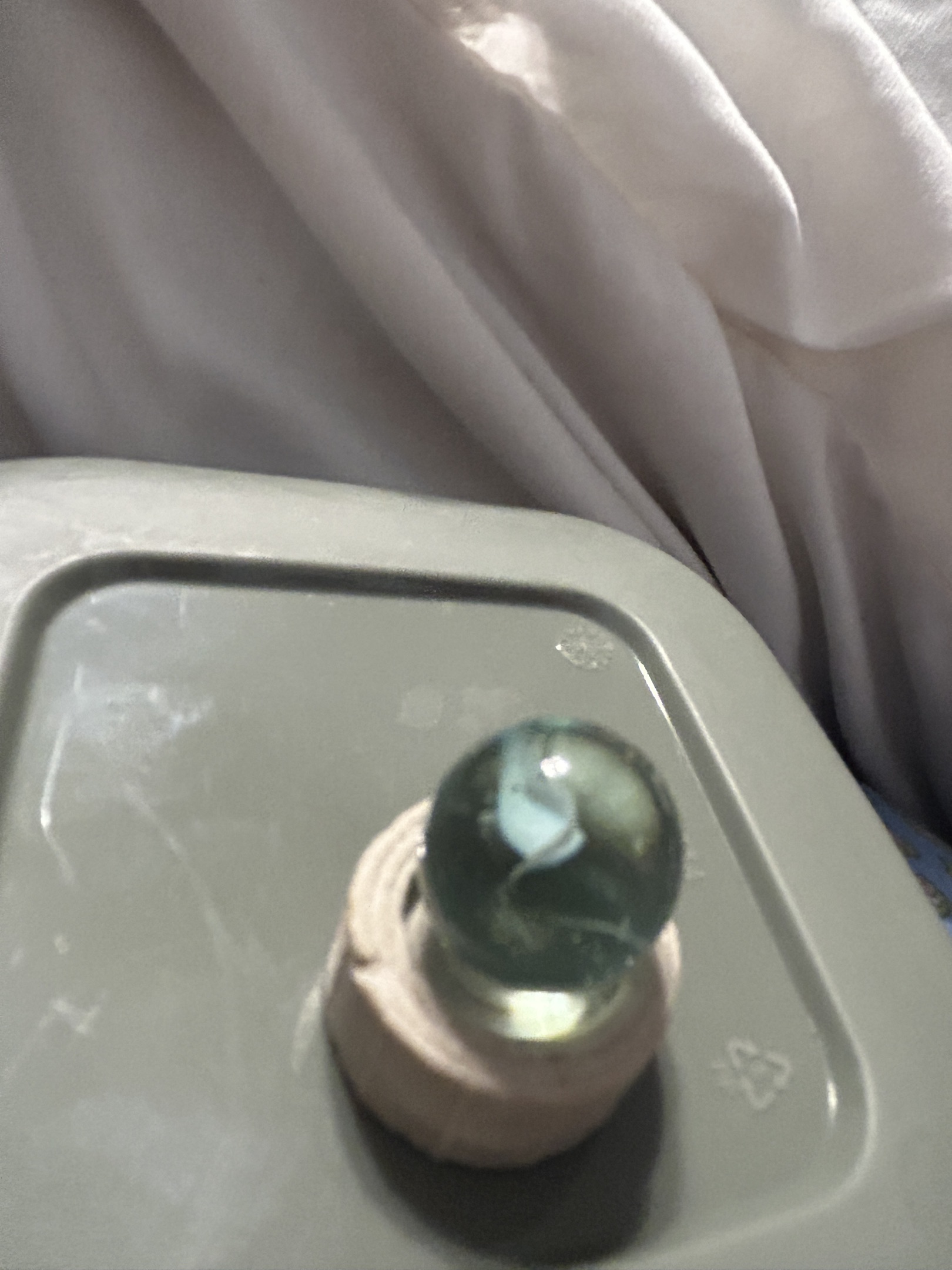 Single-Vane / Dual-Lite by Vitro Agate, identification view