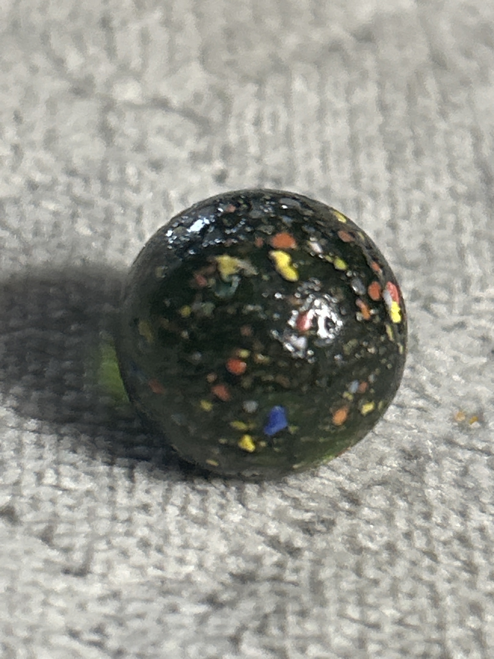 Confetti by Vacor de Mexico, identification view