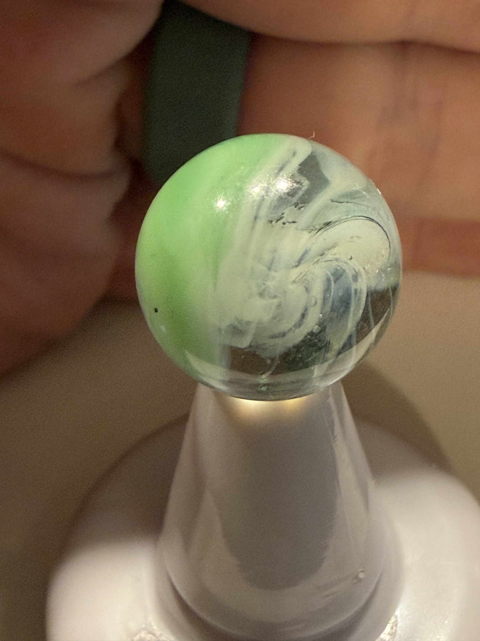Whitie (Green) by Vitro Agate Company, identification view