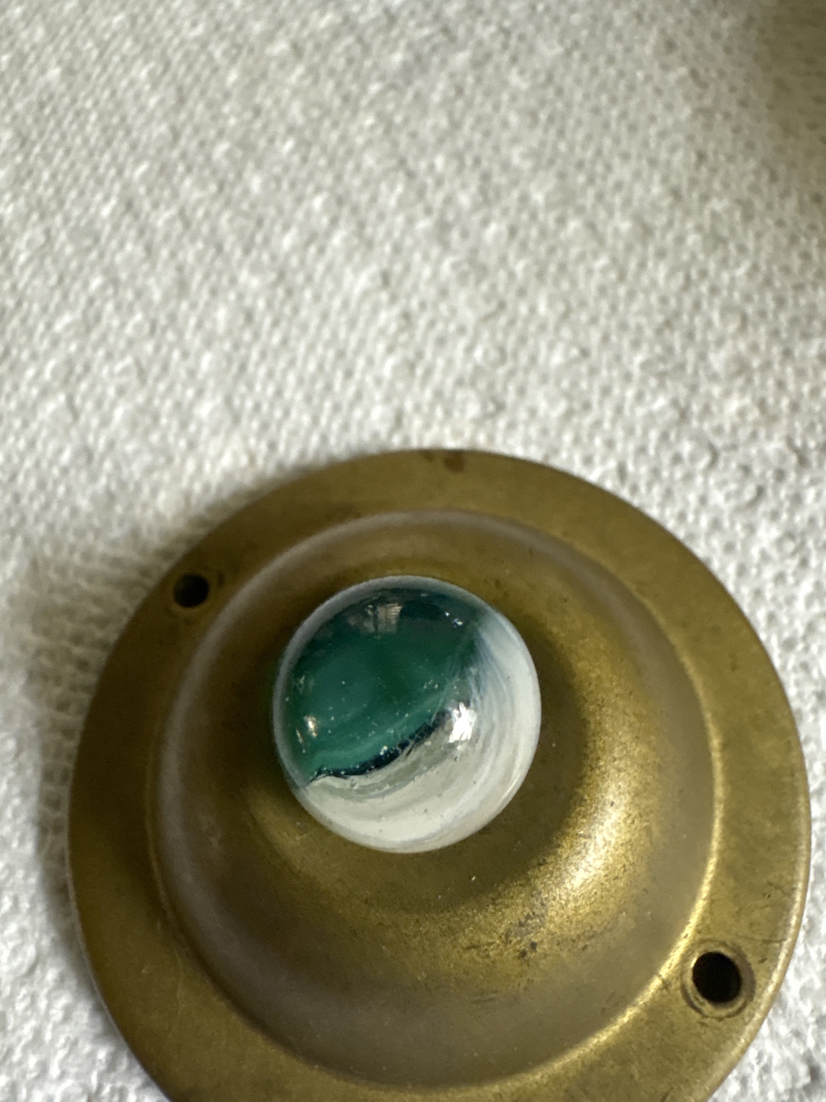 Ace - Green and White by Akro Agate, identification view