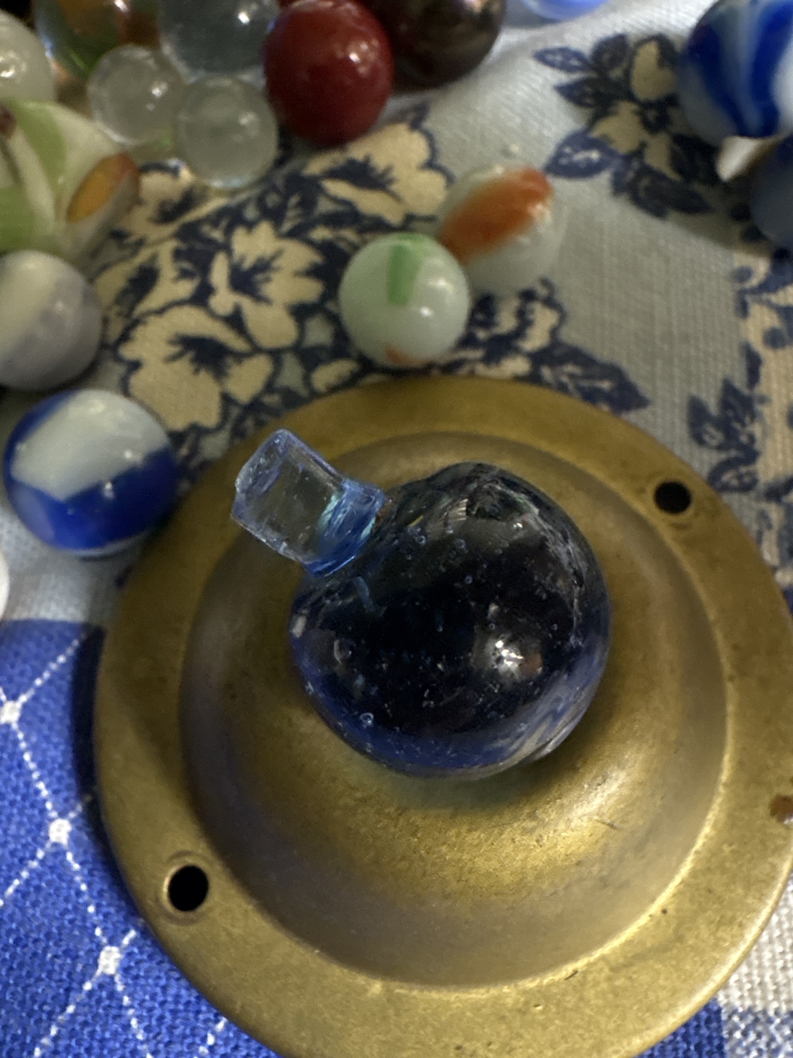 Unfinished Marble with Cane/Spru Cut by German Antique (Handmade), identification view