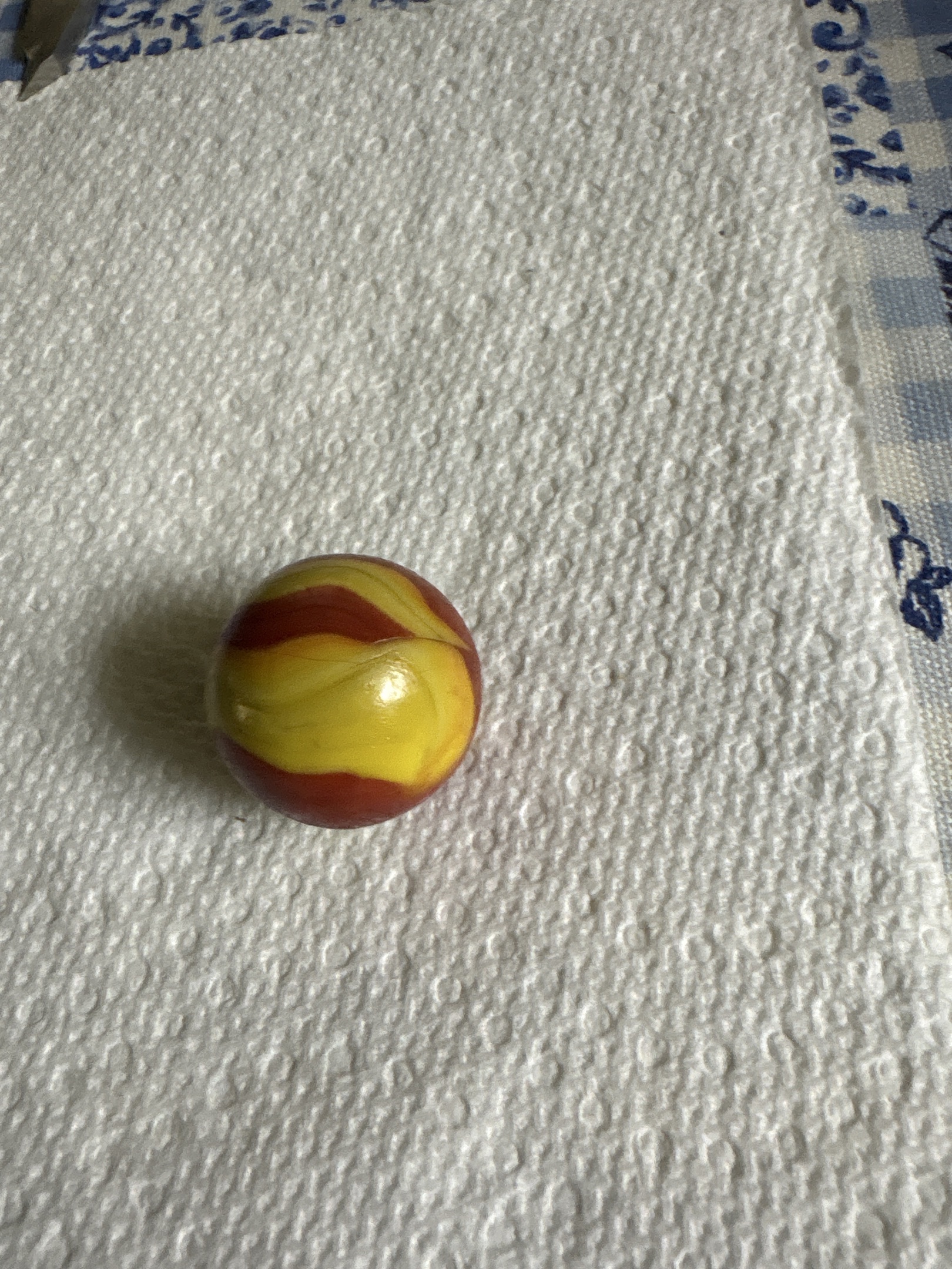Red and Yellow Swirl (Flame-like) by Christensen Agate Company, identification view