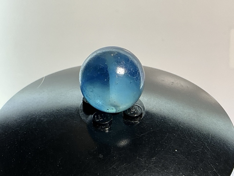 Blue Cat's Eye by Vitro Agate, identification view