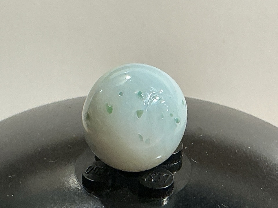 Confetti - White with Green Specks by Vitro Agate