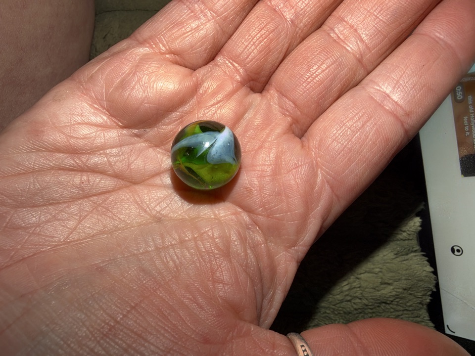 Green White Swirl by Alley Agate, identification view