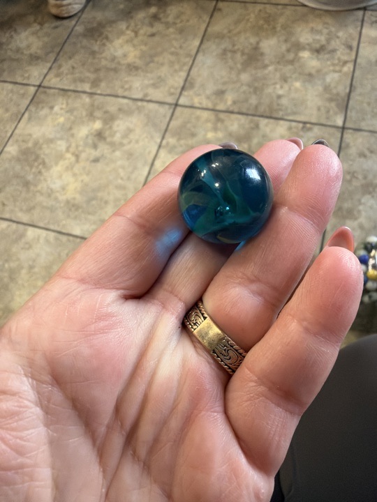 Blue Conqueror by Vitro Agate, identification view
