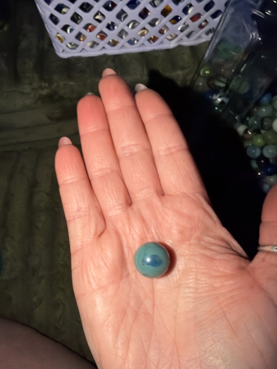 Blue Slag by Akro Agate, identification view