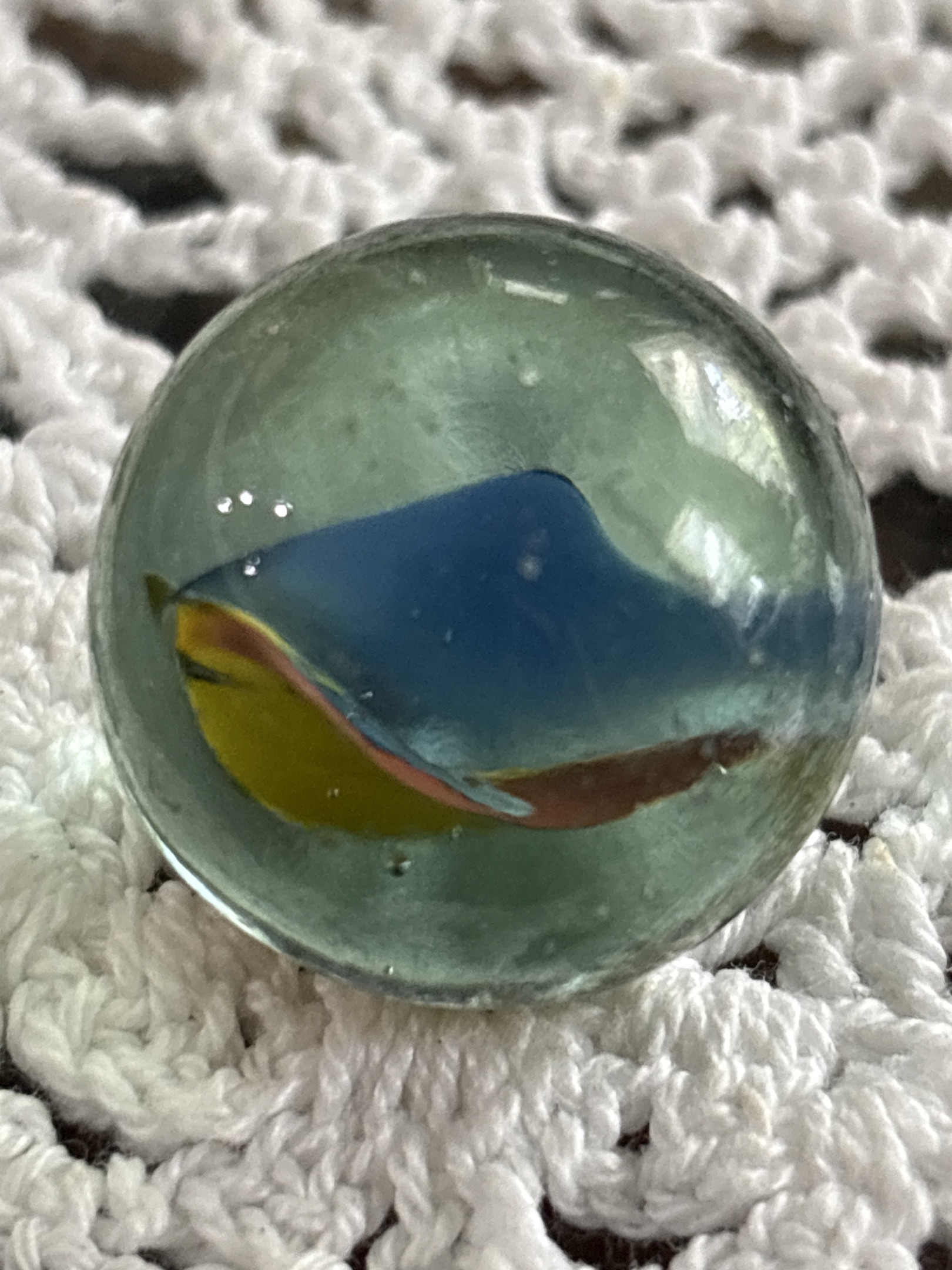 Tri-Lite by Vitro Agate Company, identification view