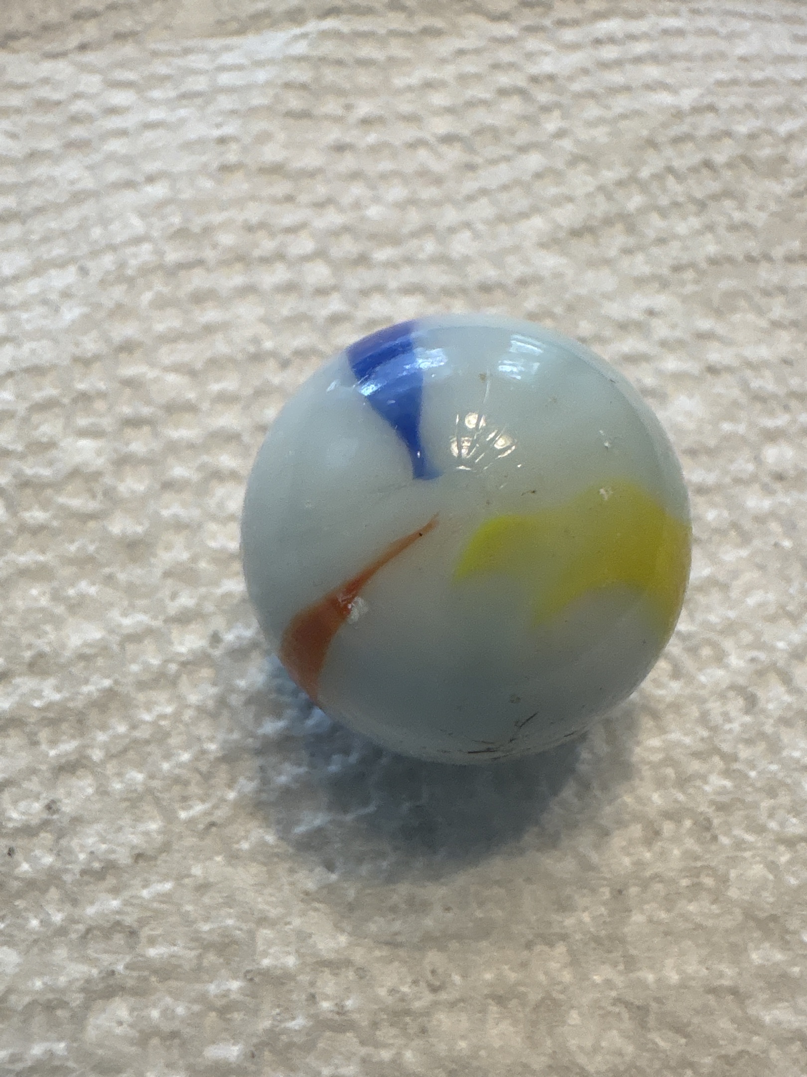 Tri-color / Tri-Lite by Vitro Agate Company, identification view