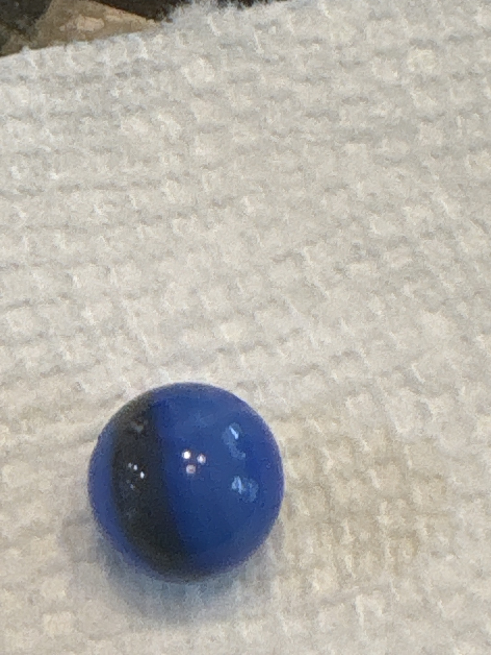 Cobalt and Green Patch by Akro Agate Company, identification view