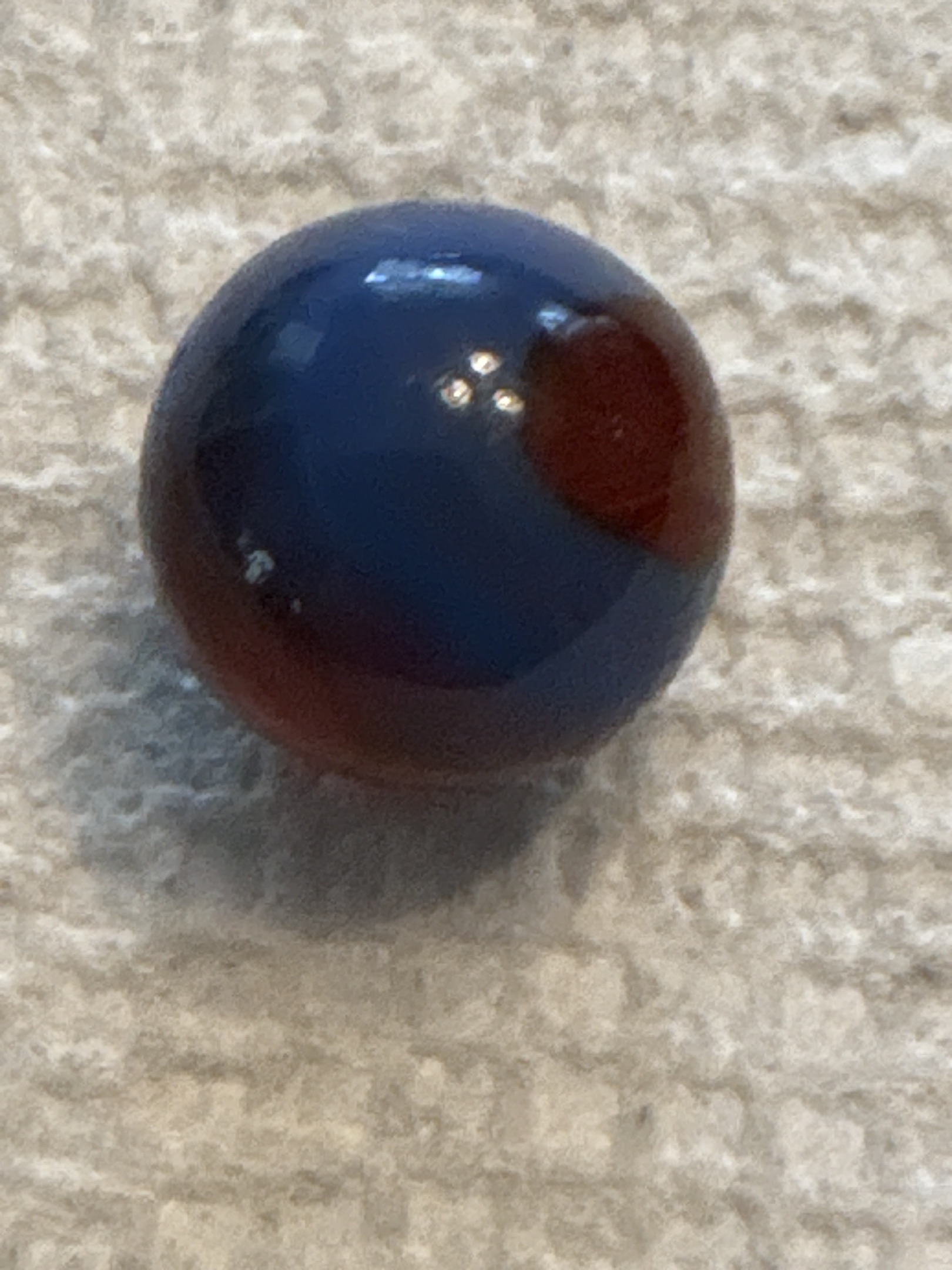 Blue and Amber Ribbon Swirl by Alley Agate, identification view