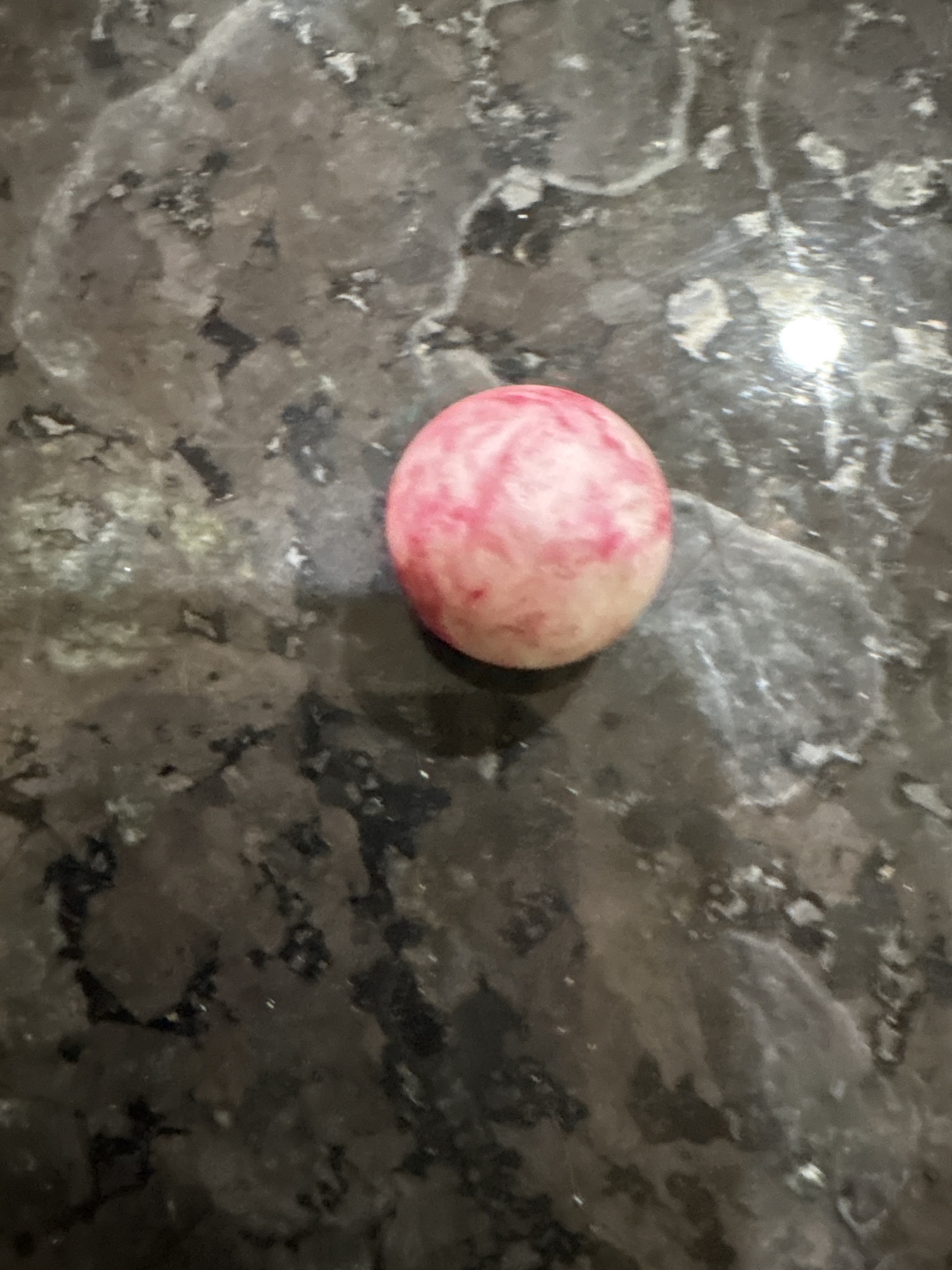 Pink Bennington by Various (German/American), identification view