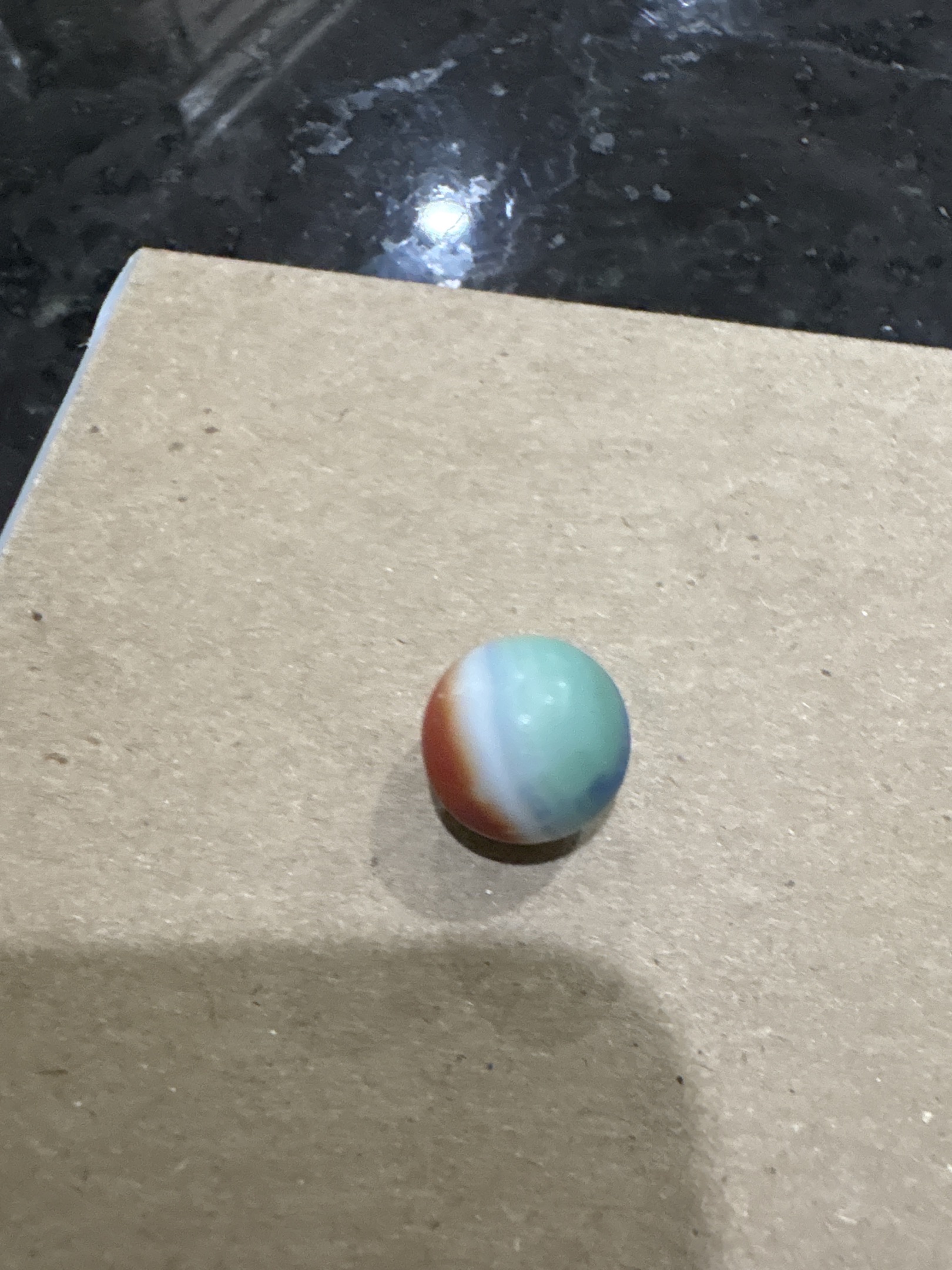 Multi-color Ribbon by Peltier Glass Company, identification view