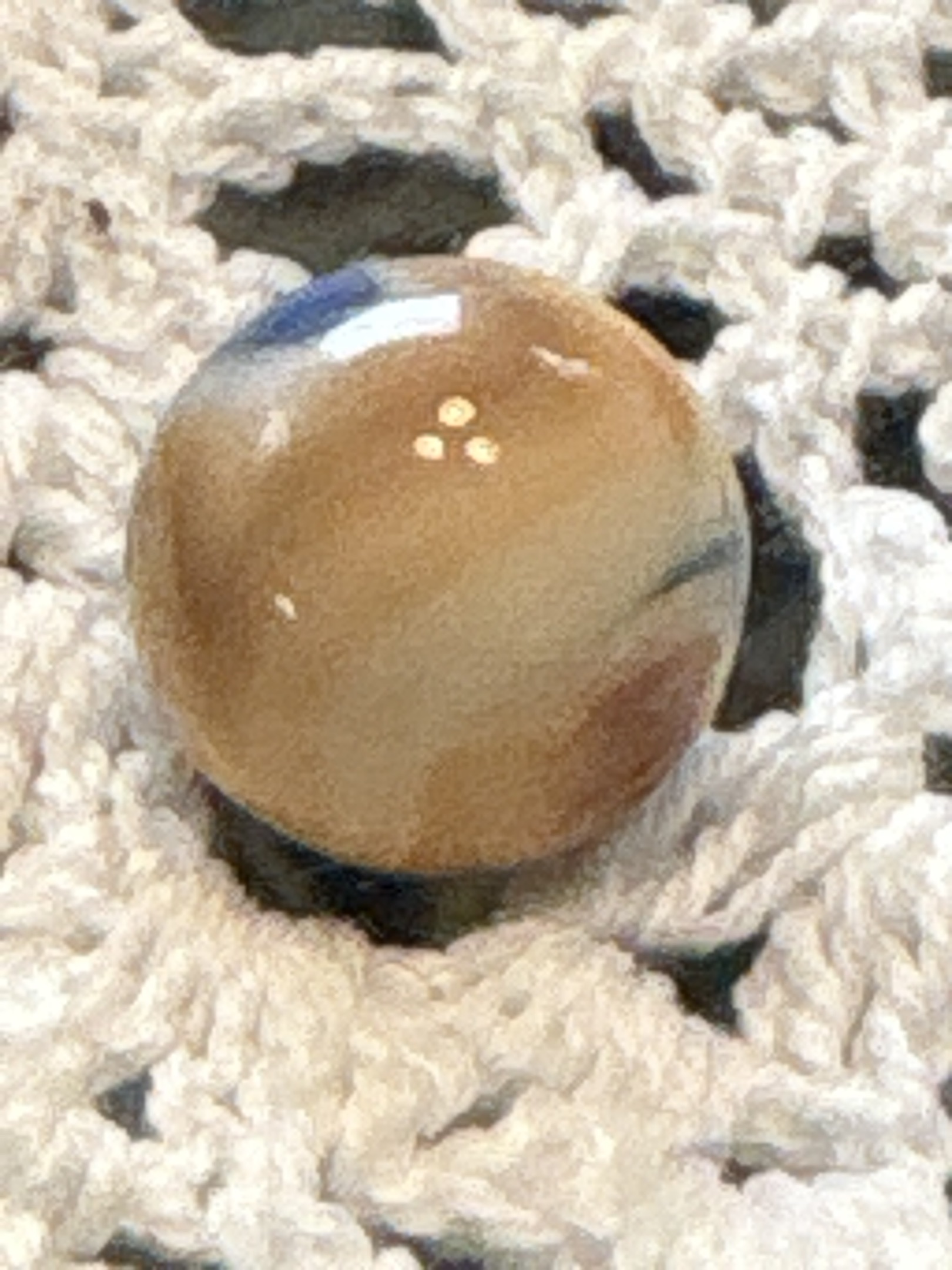 Tan and Blue Patch by Akro Agate Company, identification view