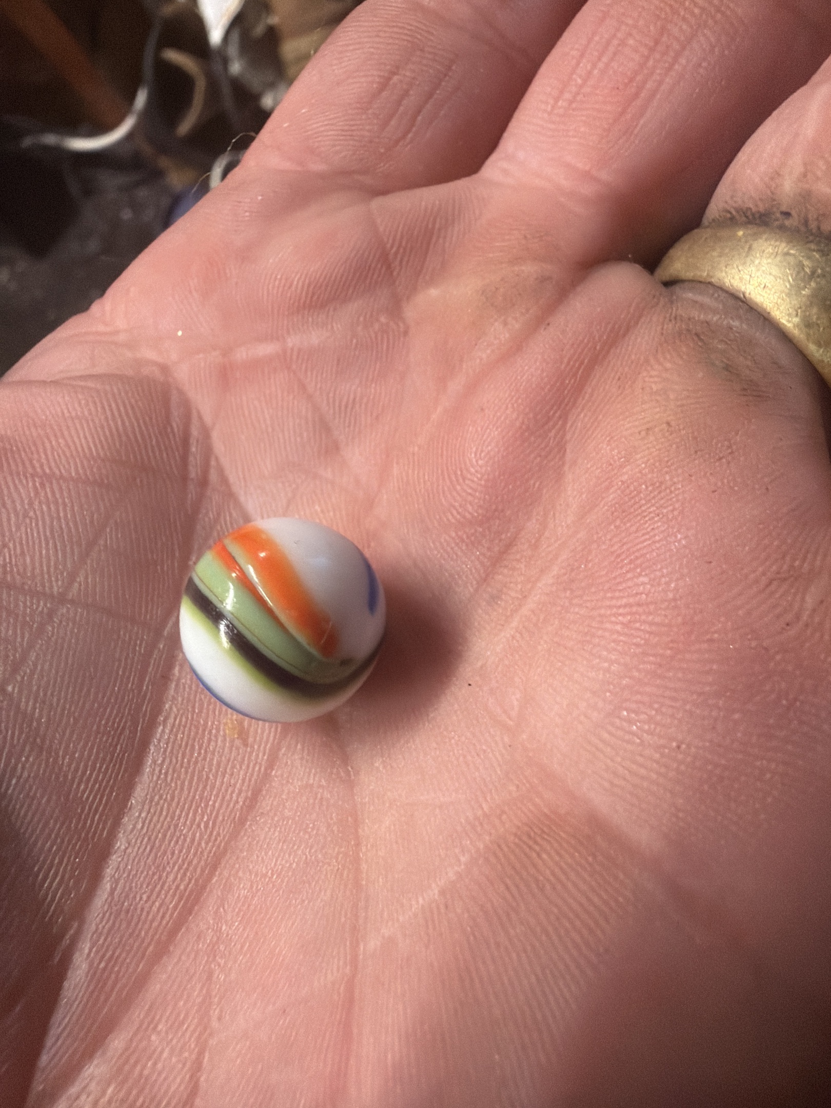 Parrot by Vitro Agate Company, identification view