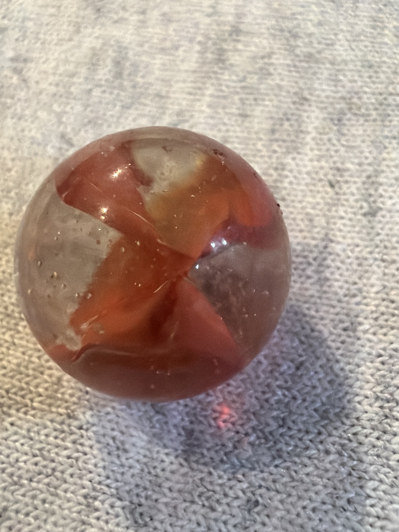 Red Patch on Clear by Vitro Agate, identification view