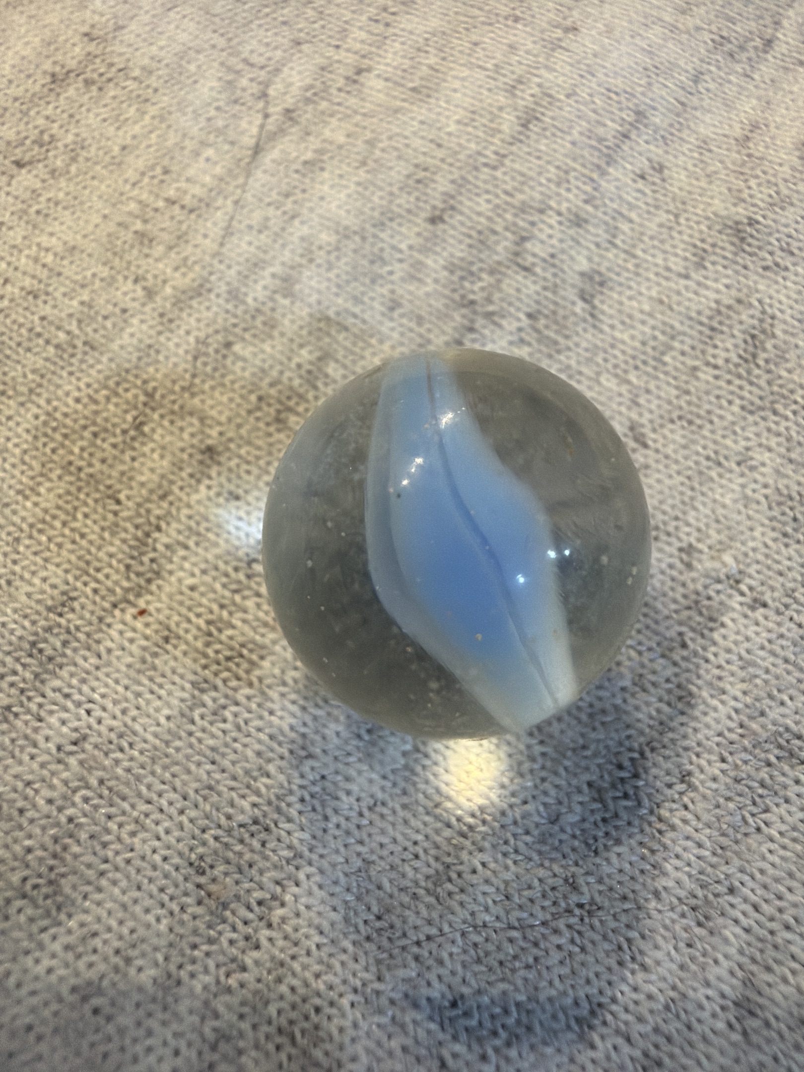Light Blue Single-Vane Cat's Eye by Vitro Agate
