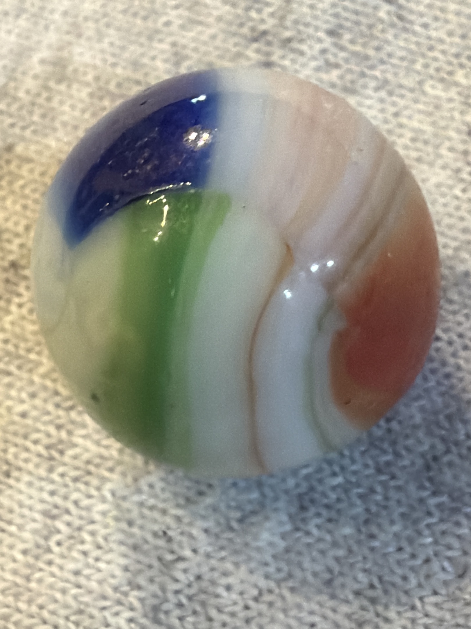 Parrot by Vitro Agate, identification view