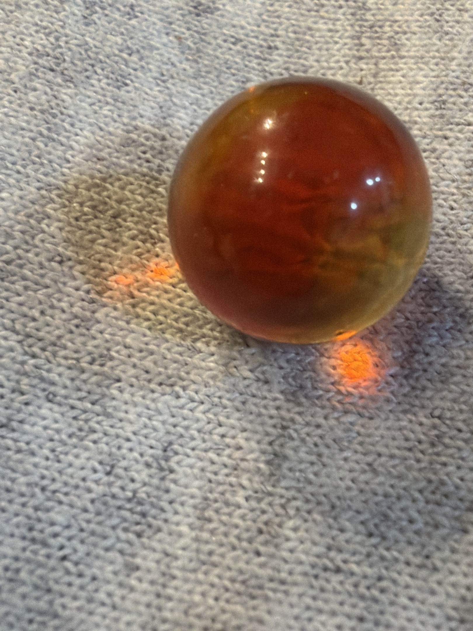Amber Clearie by Vitro Agate, identification view