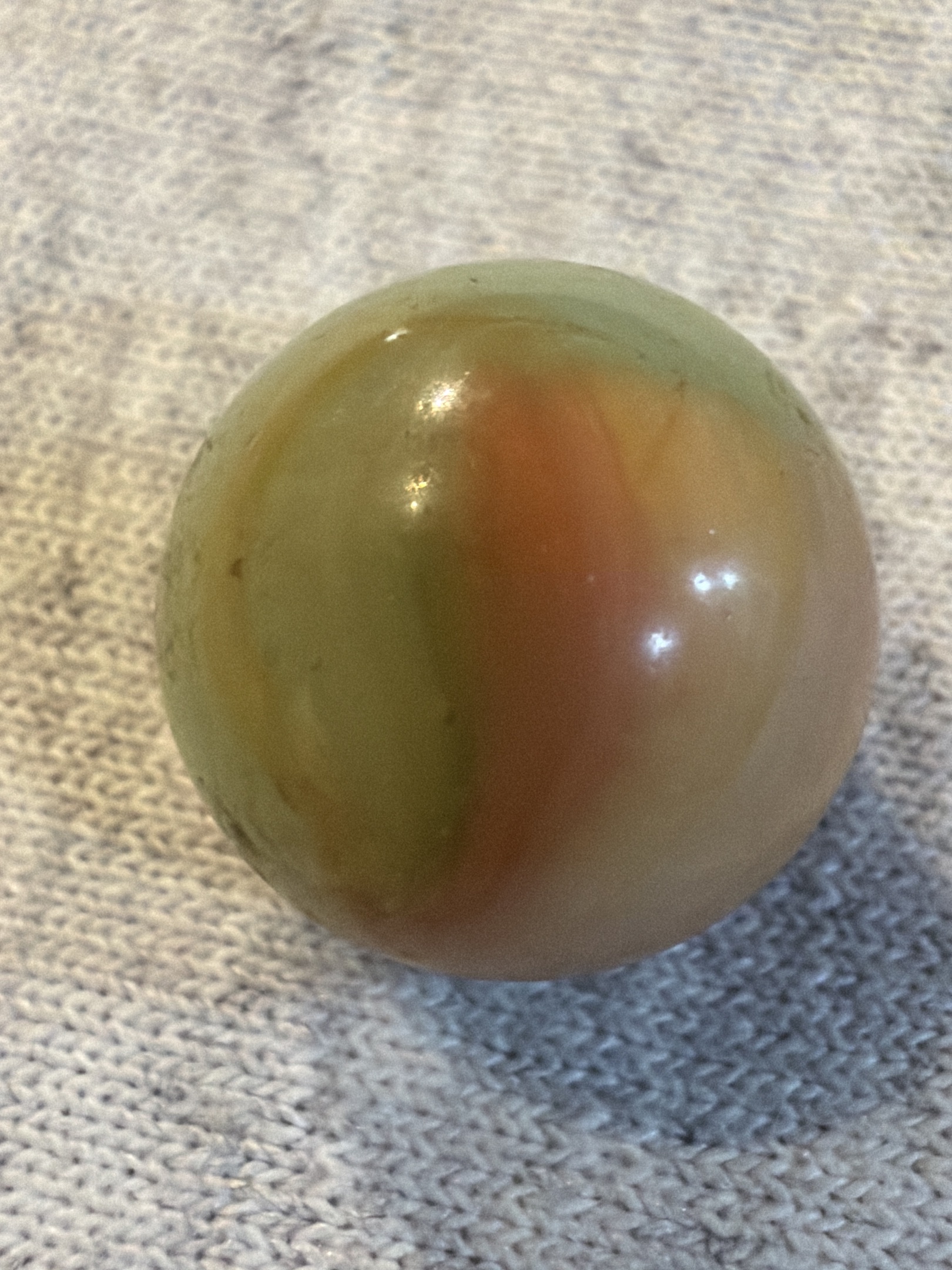 Parrot - Green and Orange Patch by Vitro Agate, identification view