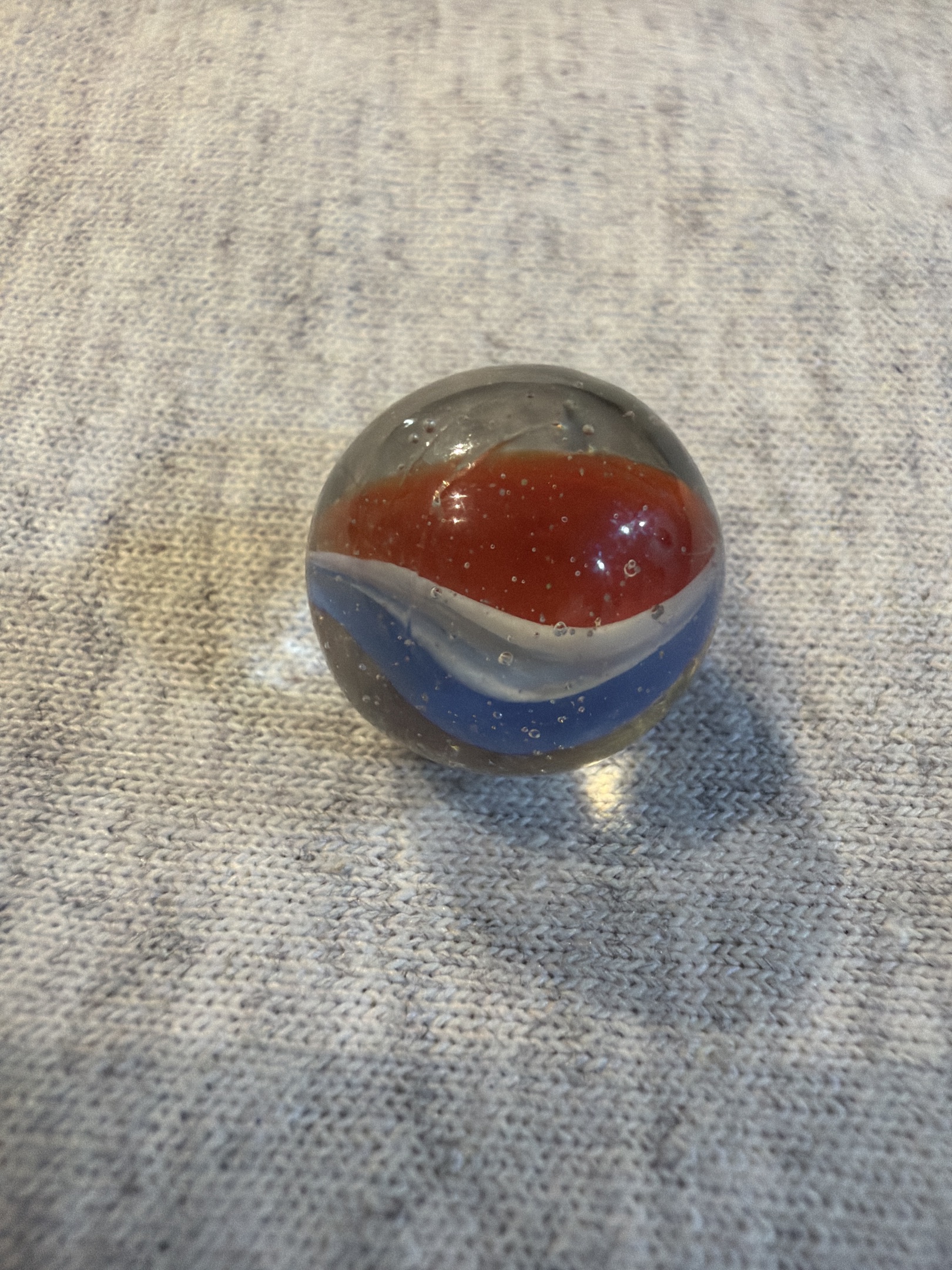 Patriotic Tricolor Cat's Eye by Vitro Agate, identification view