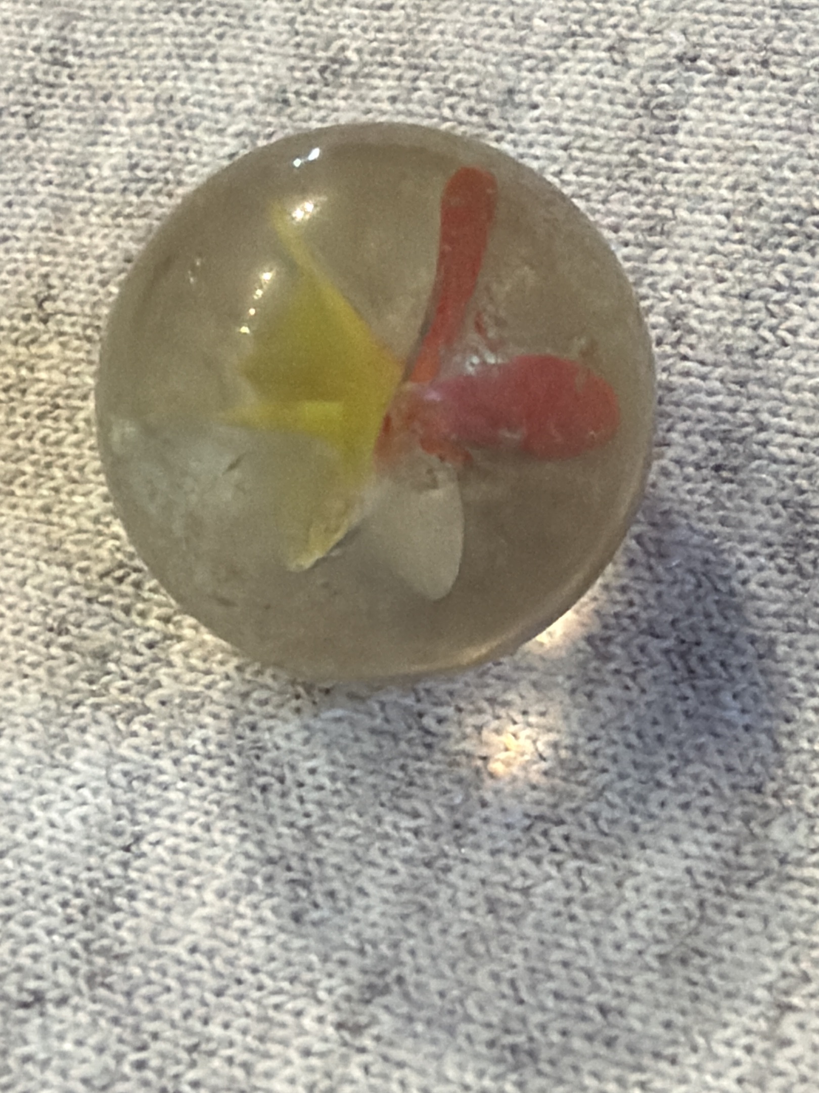 4-Vane Multicolor Cat's Eye - Red, Yellow and White by Japanese (Moriyama / Import), identification view