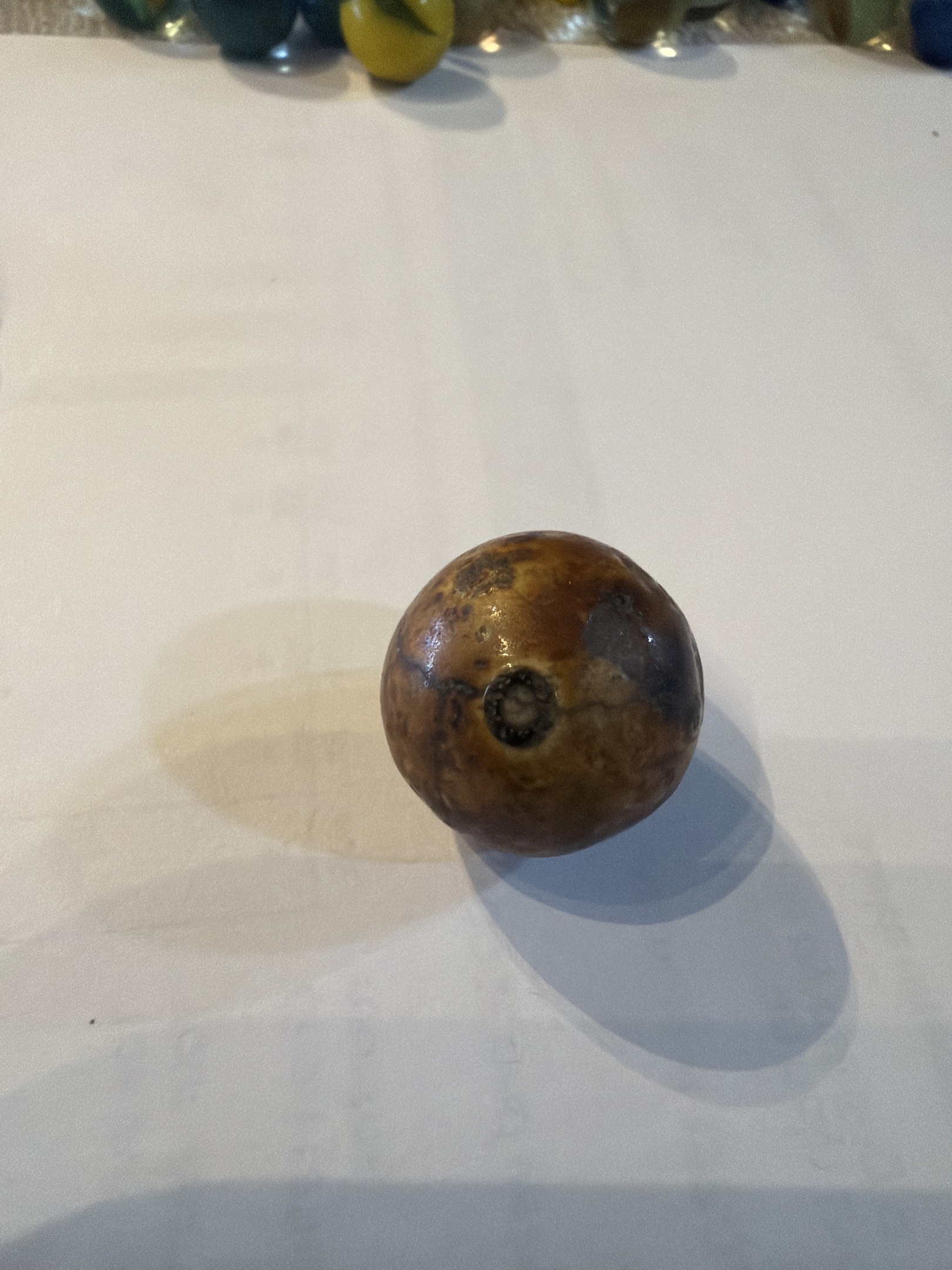 Brown Bennington by German Stoneware Pottery, identification view