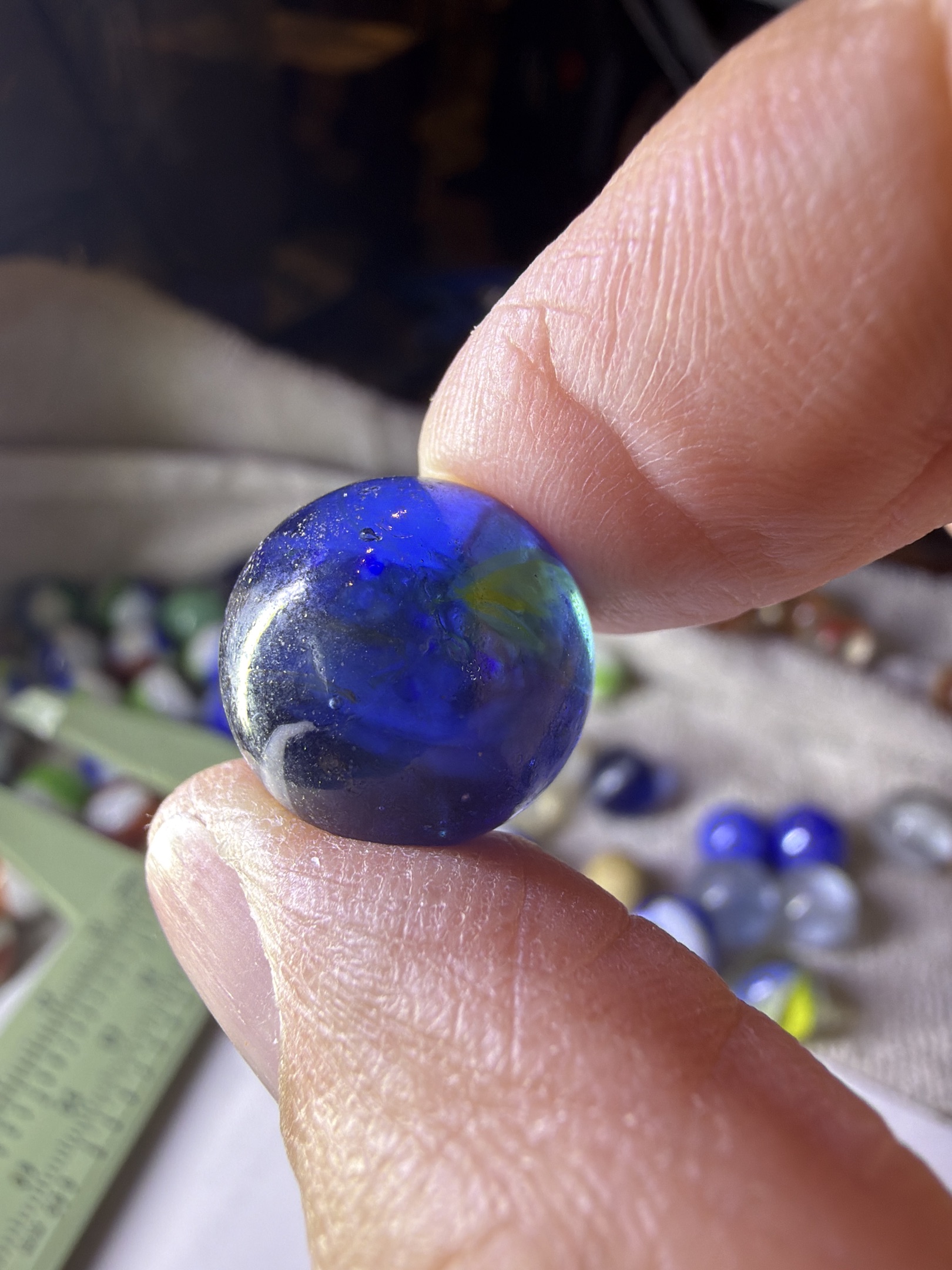 Blue Cat's Eye with Yellow Vanes by Vitro Agate, identification view