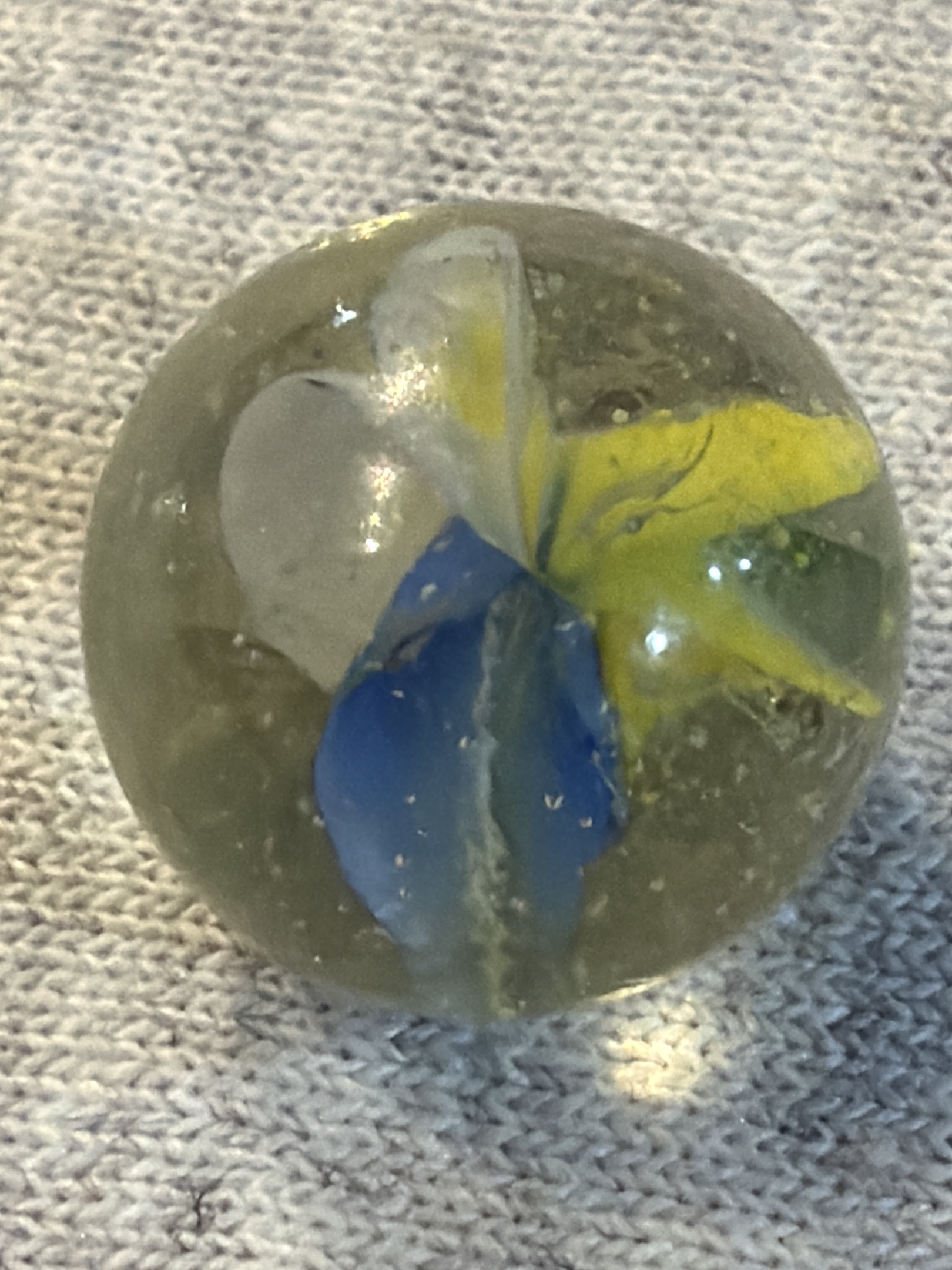 3-Color Cat's Eye by Vitro Agate, identification view