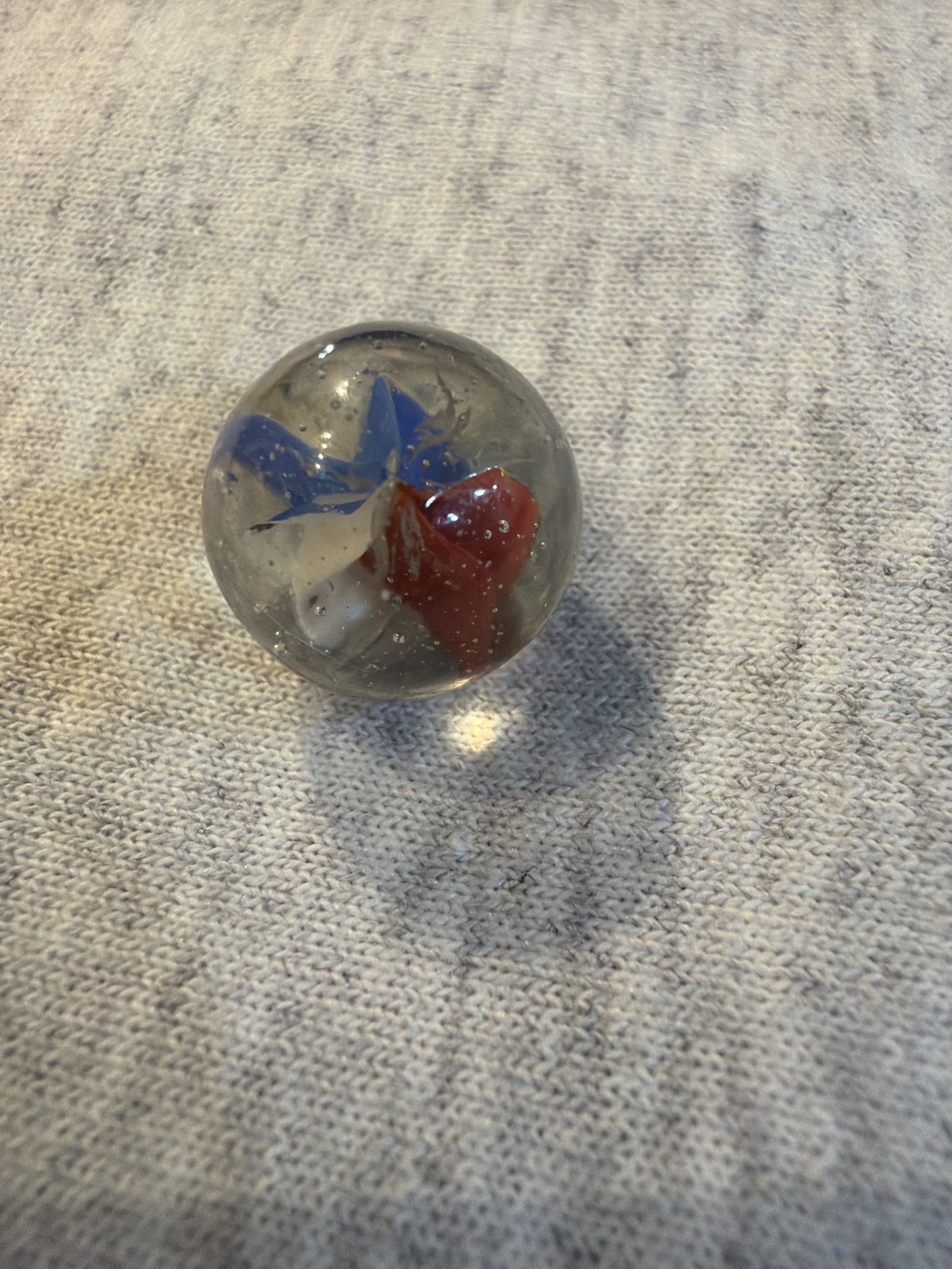Patriotic by Vitro Agate, identification view