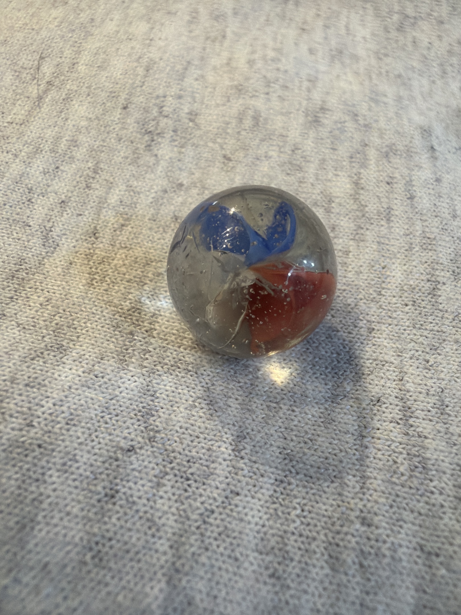 Patriotic Tri-Color Cat's Eye by Vitro Agate, identification view