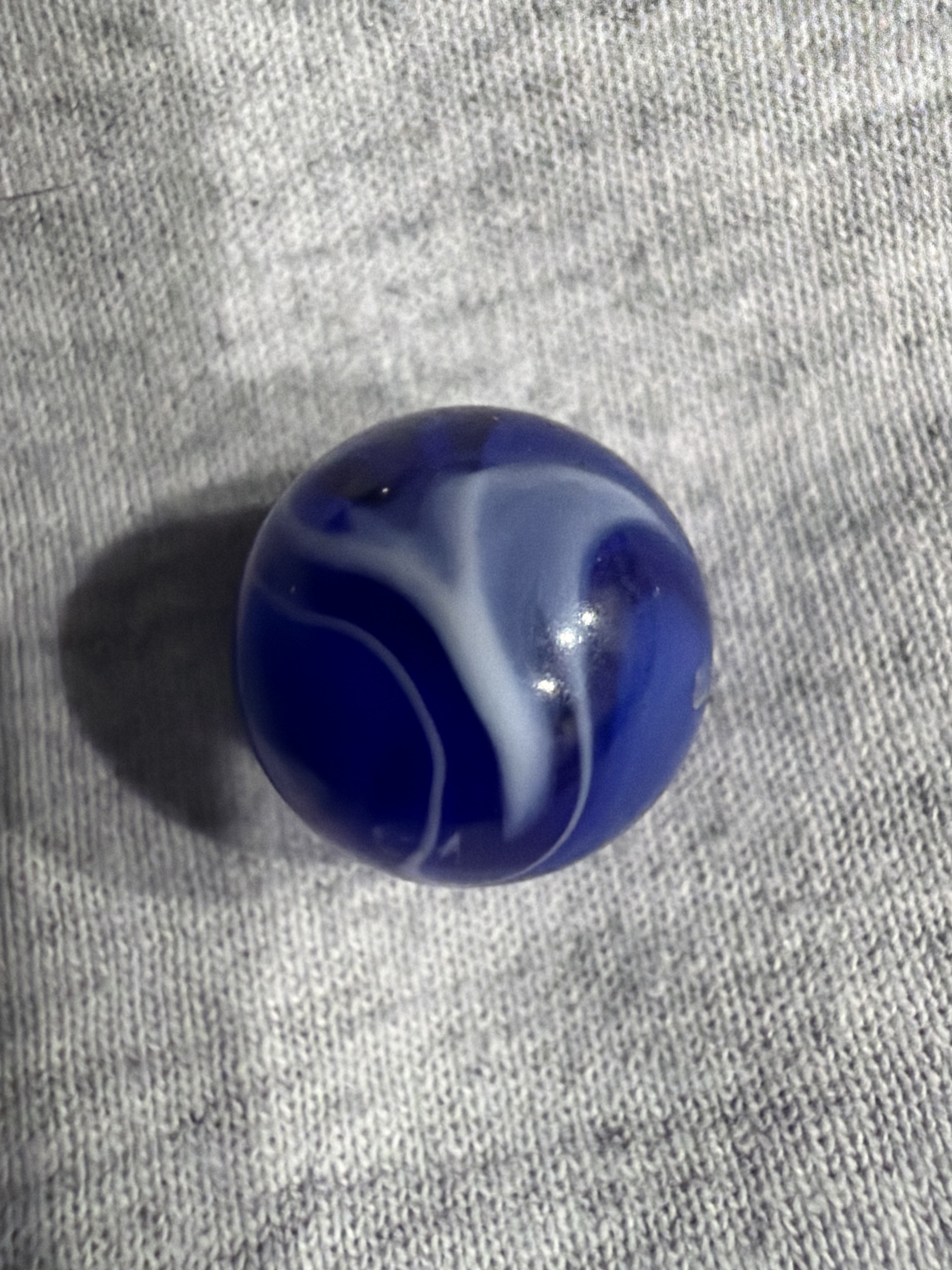 Blue Onyx by Akro Agate, identification view