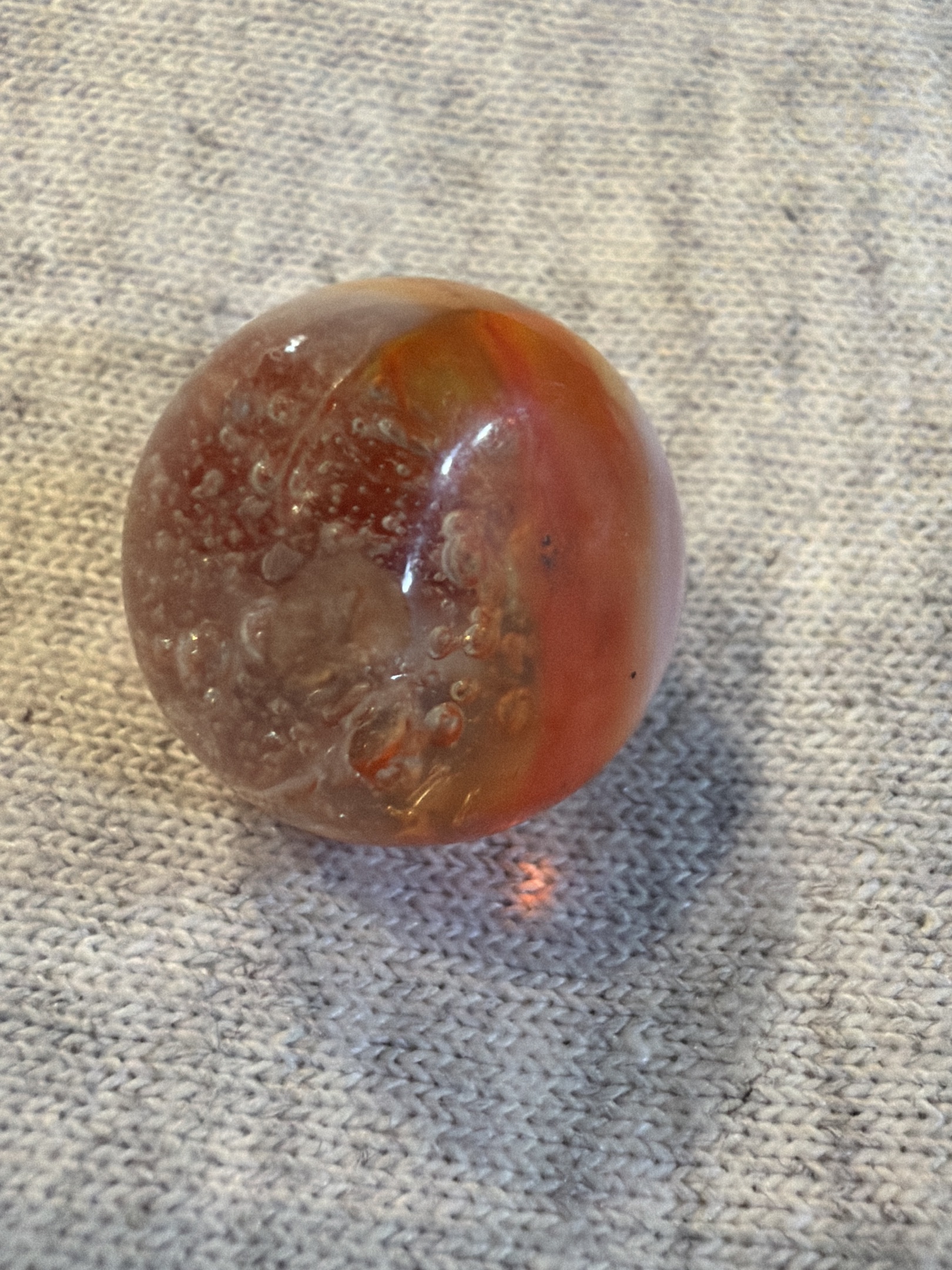 Carnelian Agate by Akro Agate, identification view