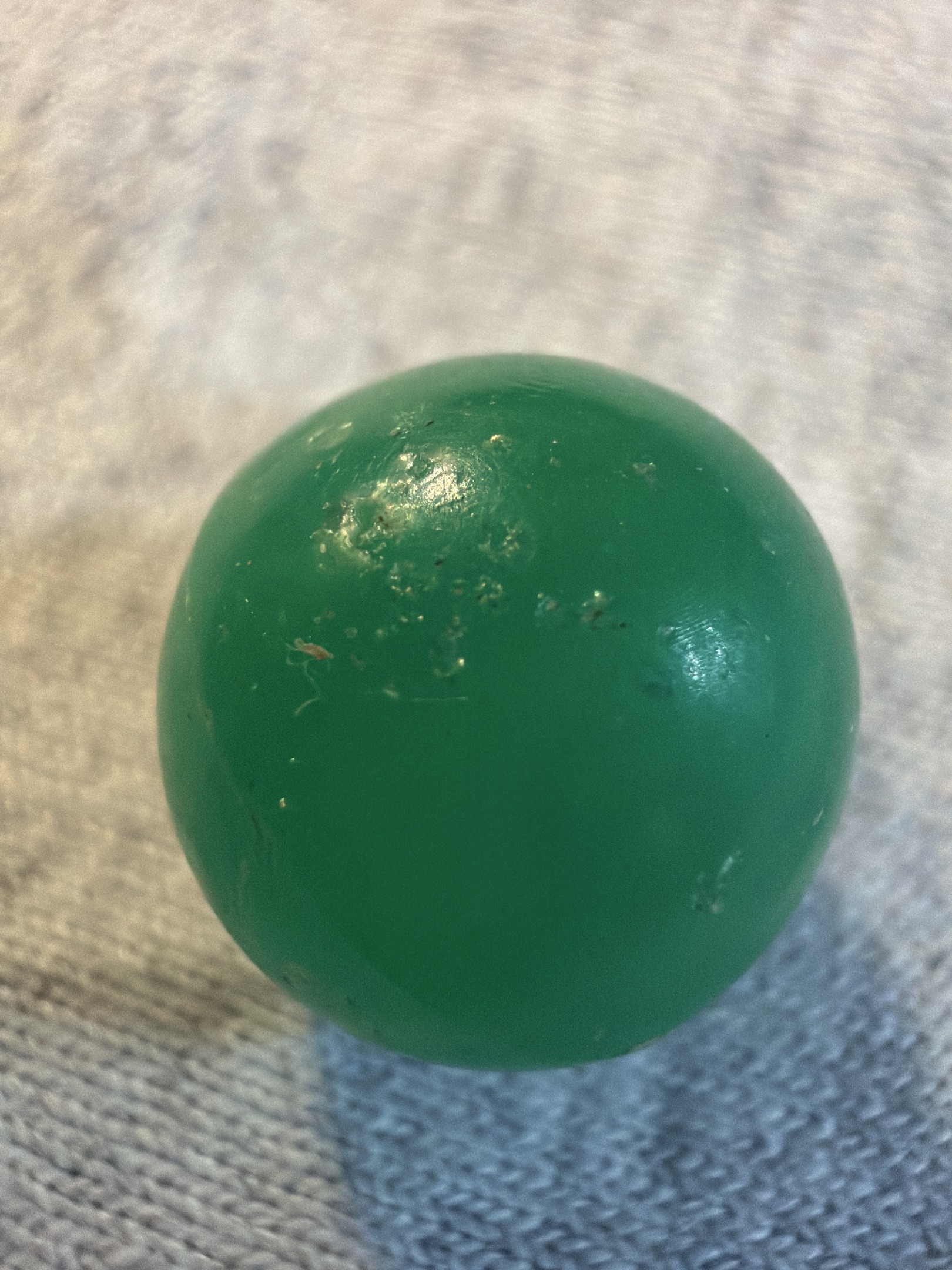 Green Aggie - Opaque Green Game by Vitro Agate, identification view