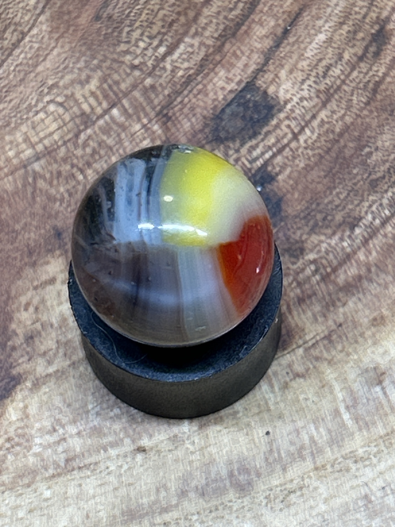 Vitro Tri-Lite (Cherry Red Jelly Variant) by Vitro Agate Company