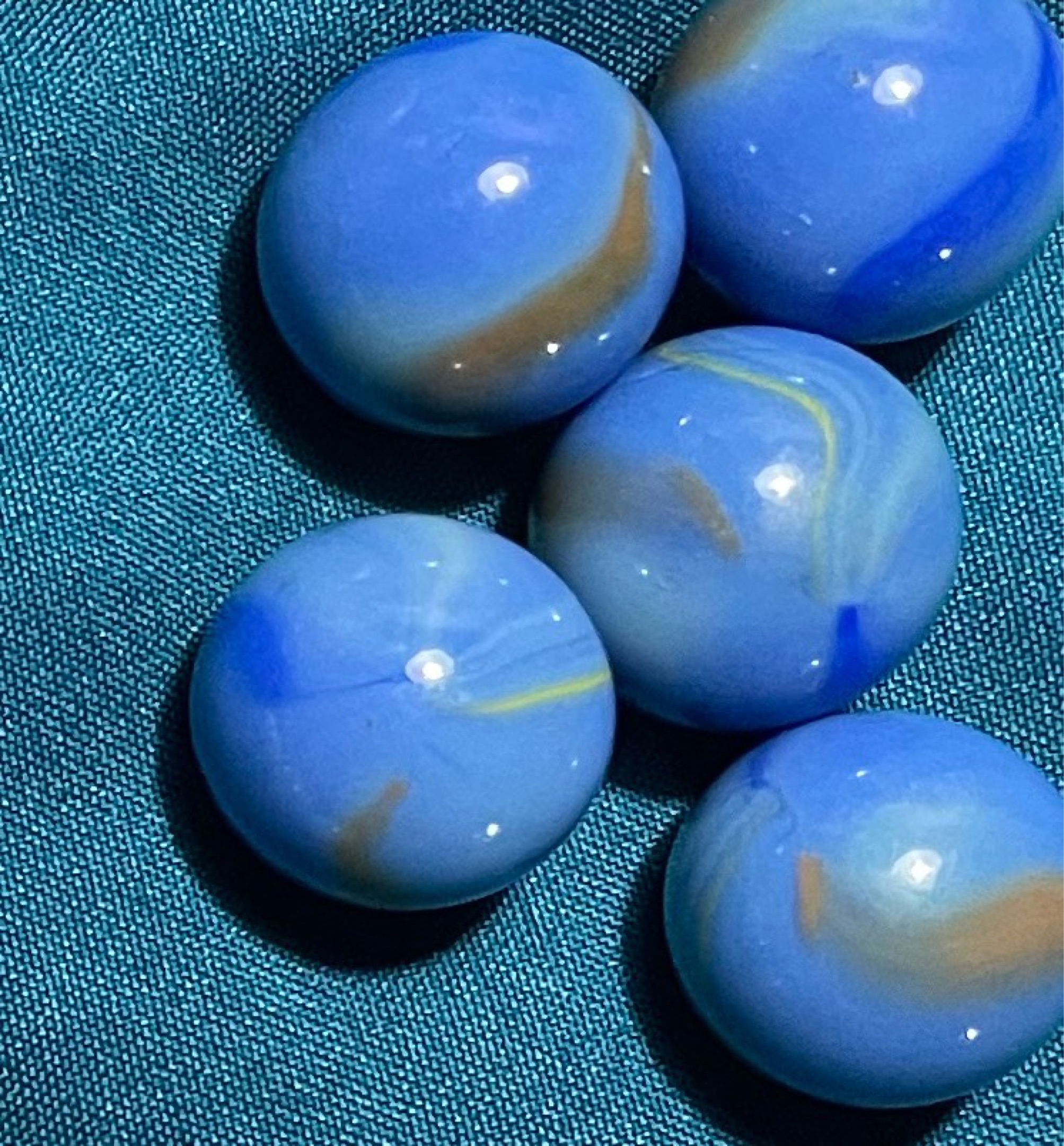Opaque Blue Swirl by Vitro Agate Company