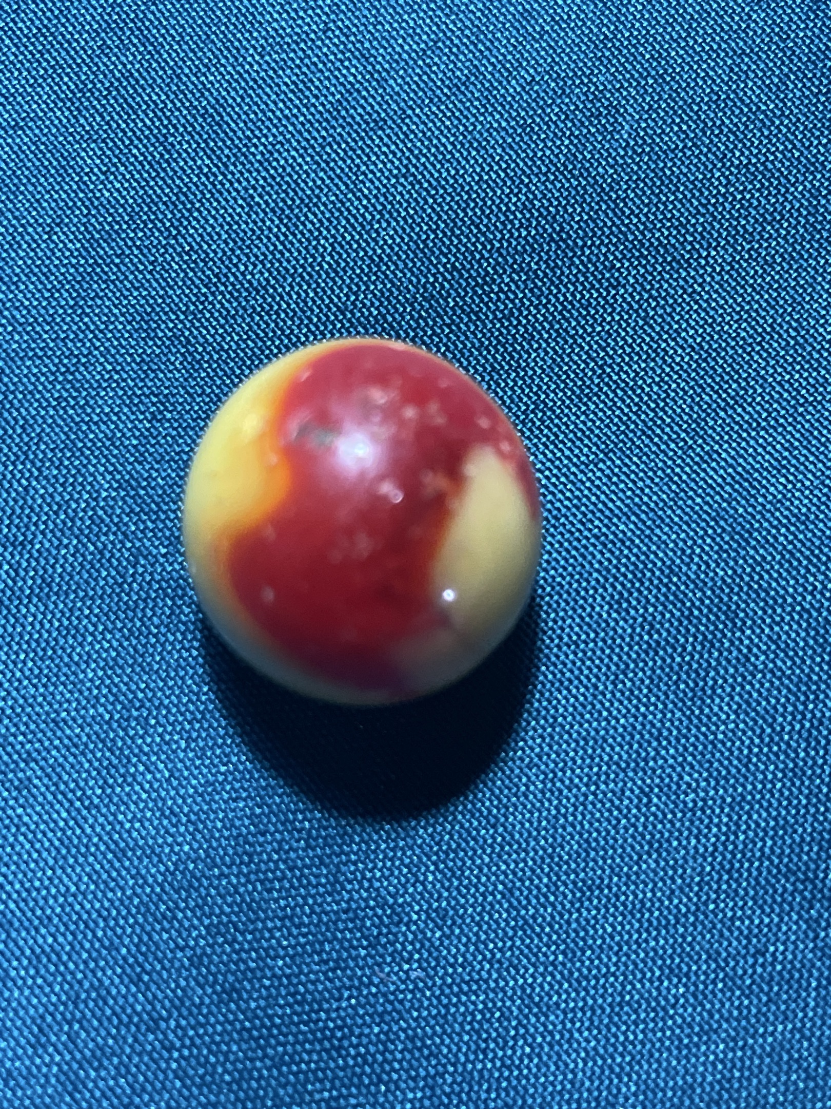 Red Cherry Patch on Creamy Yellow by Akro Agate, identification view