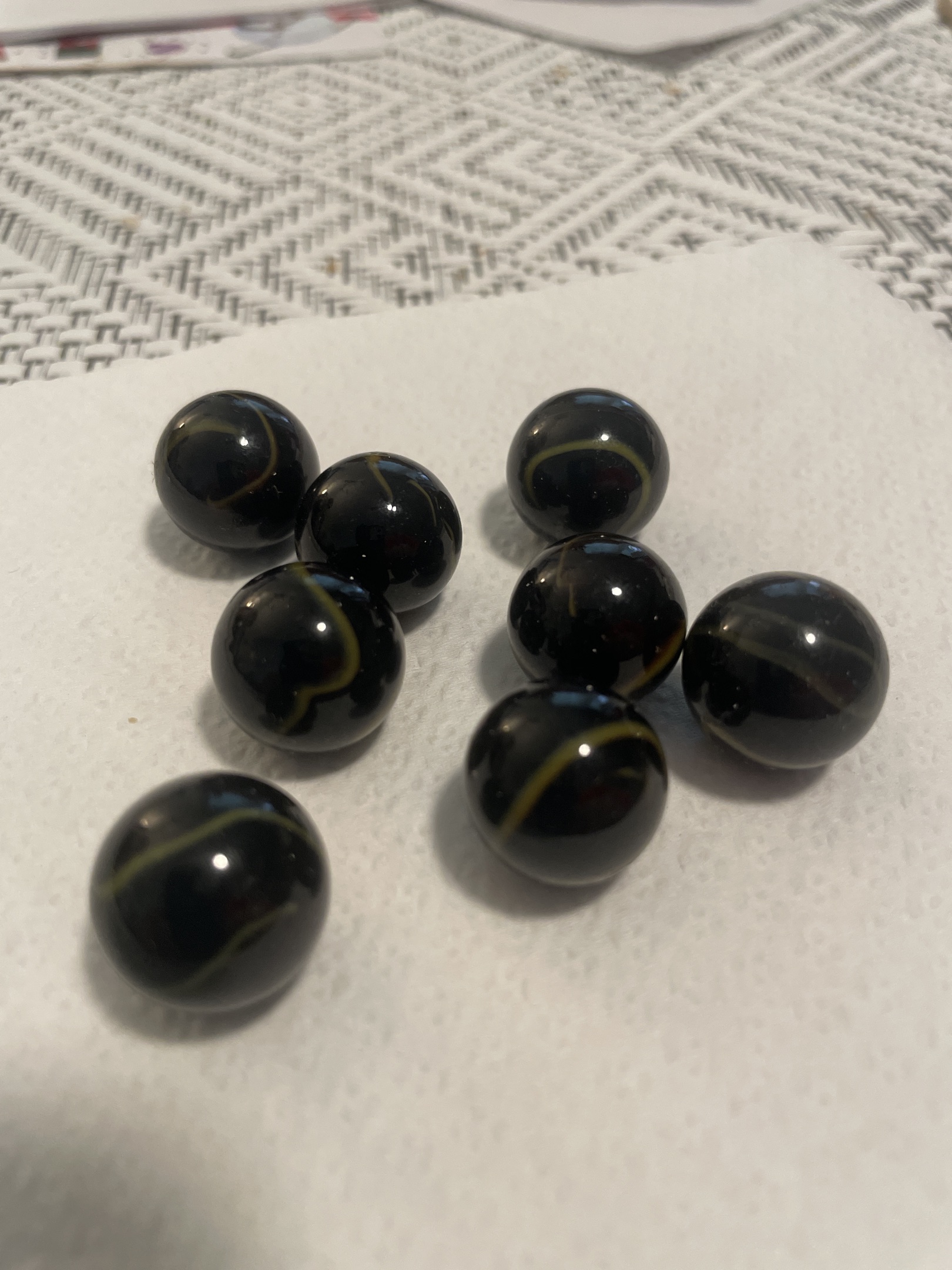 Bumblebee by Vitro Agate Company