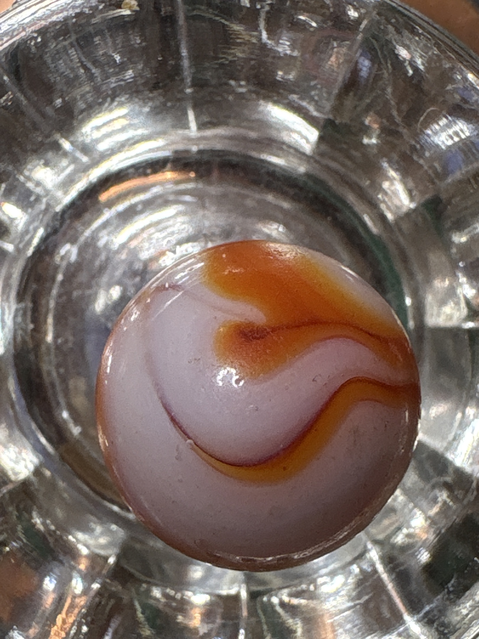 Orangeade by Akro Agate Company, identification view