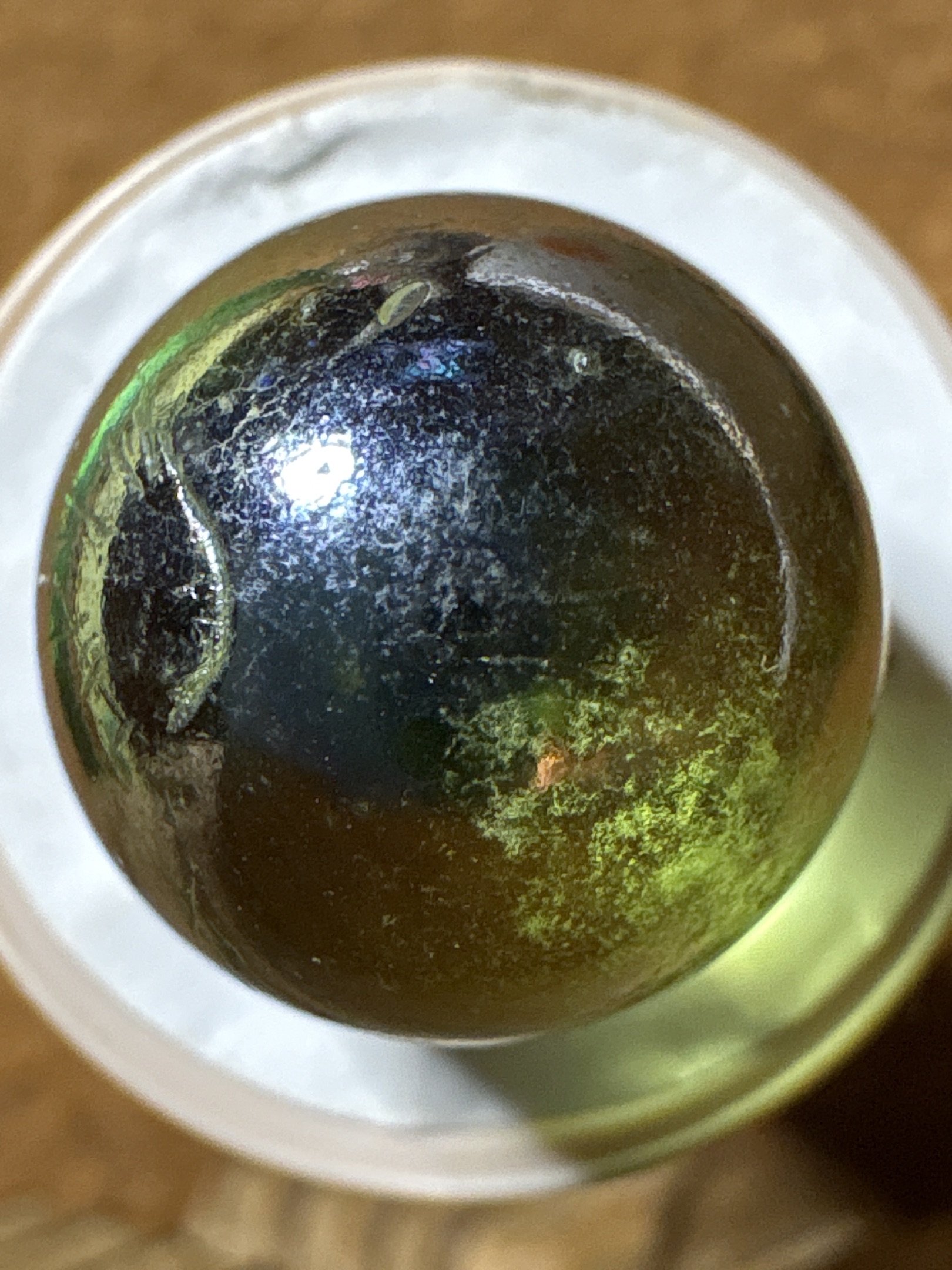 Oil Slick / Black Panther by Vacor de Mexico (Mega Marbles)