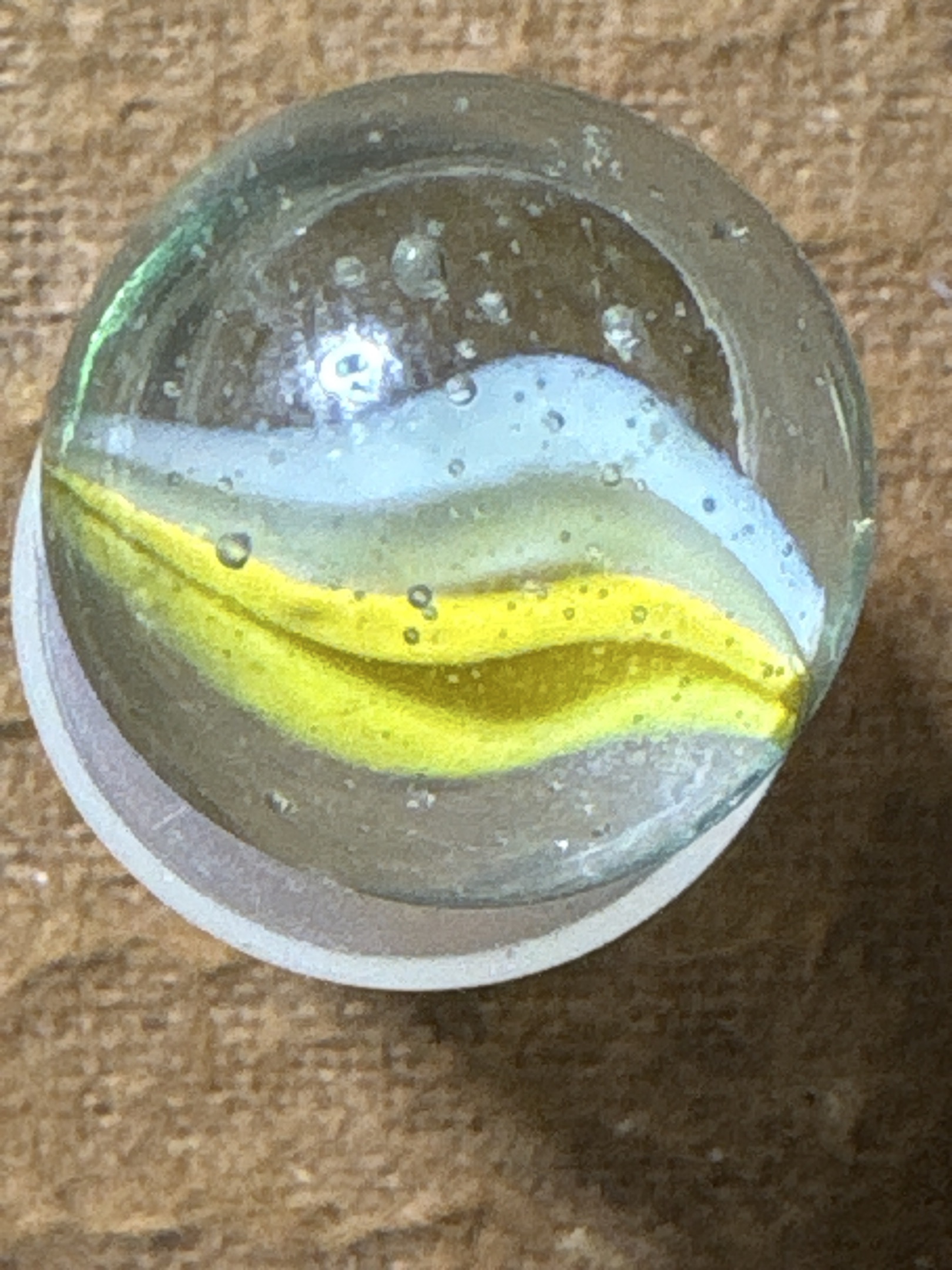 Yellow and White 4-Vane by Marble King