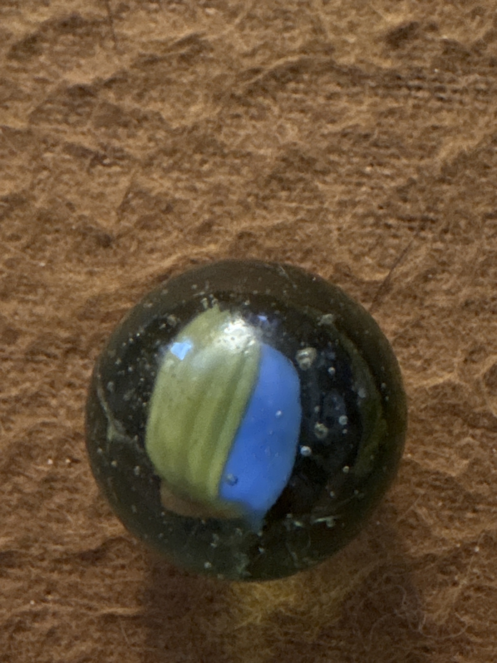 Tri-Color Vane by Vitro Agate Company, identification view