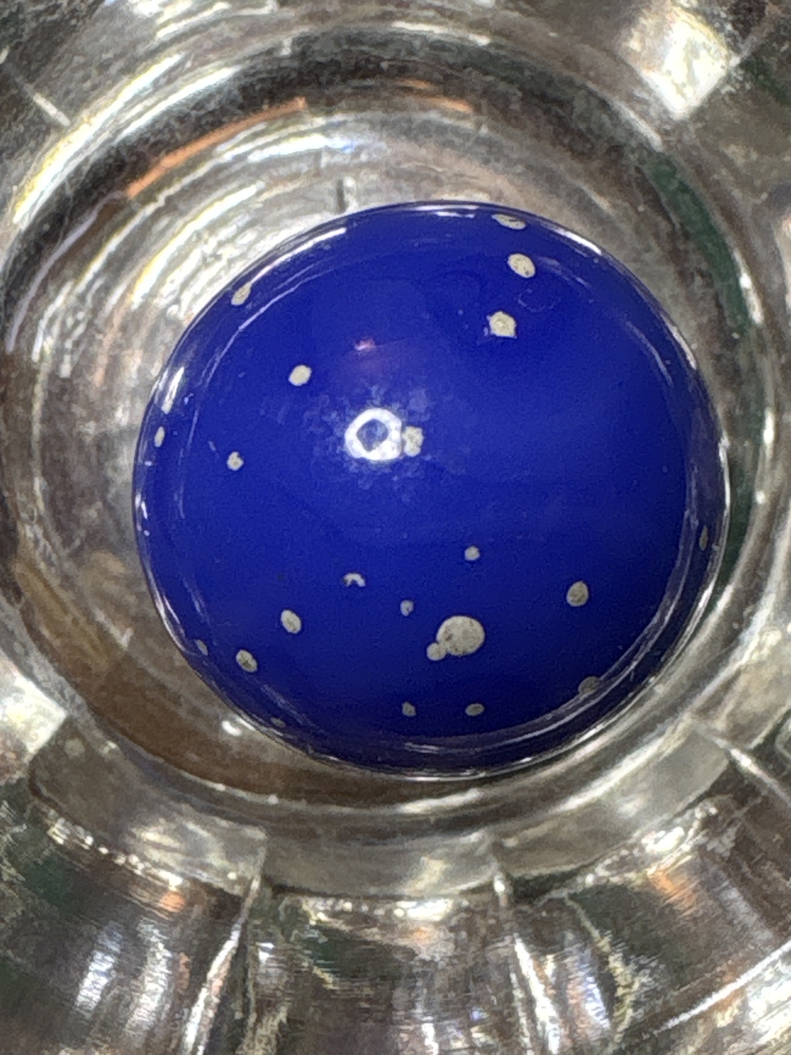Solid Cobalt Blue by Akro Agate Company, identification view