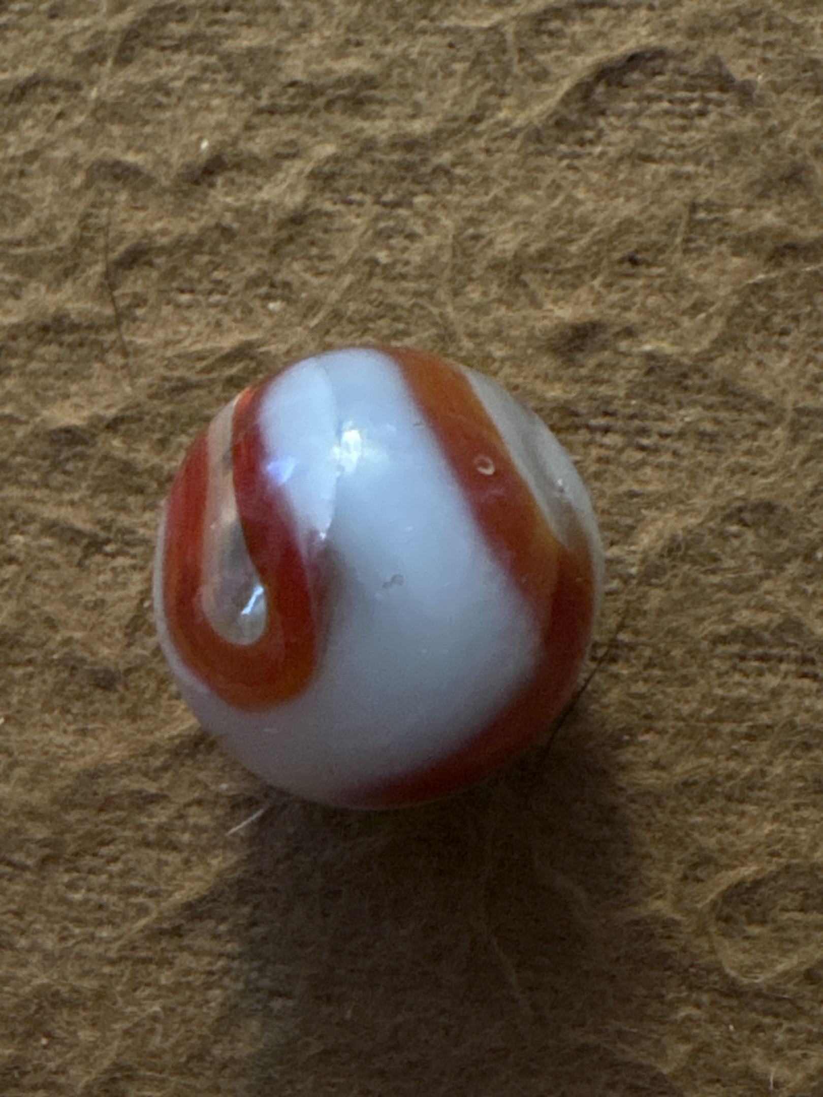Orange on White by Peltier Glass Company, identification view
