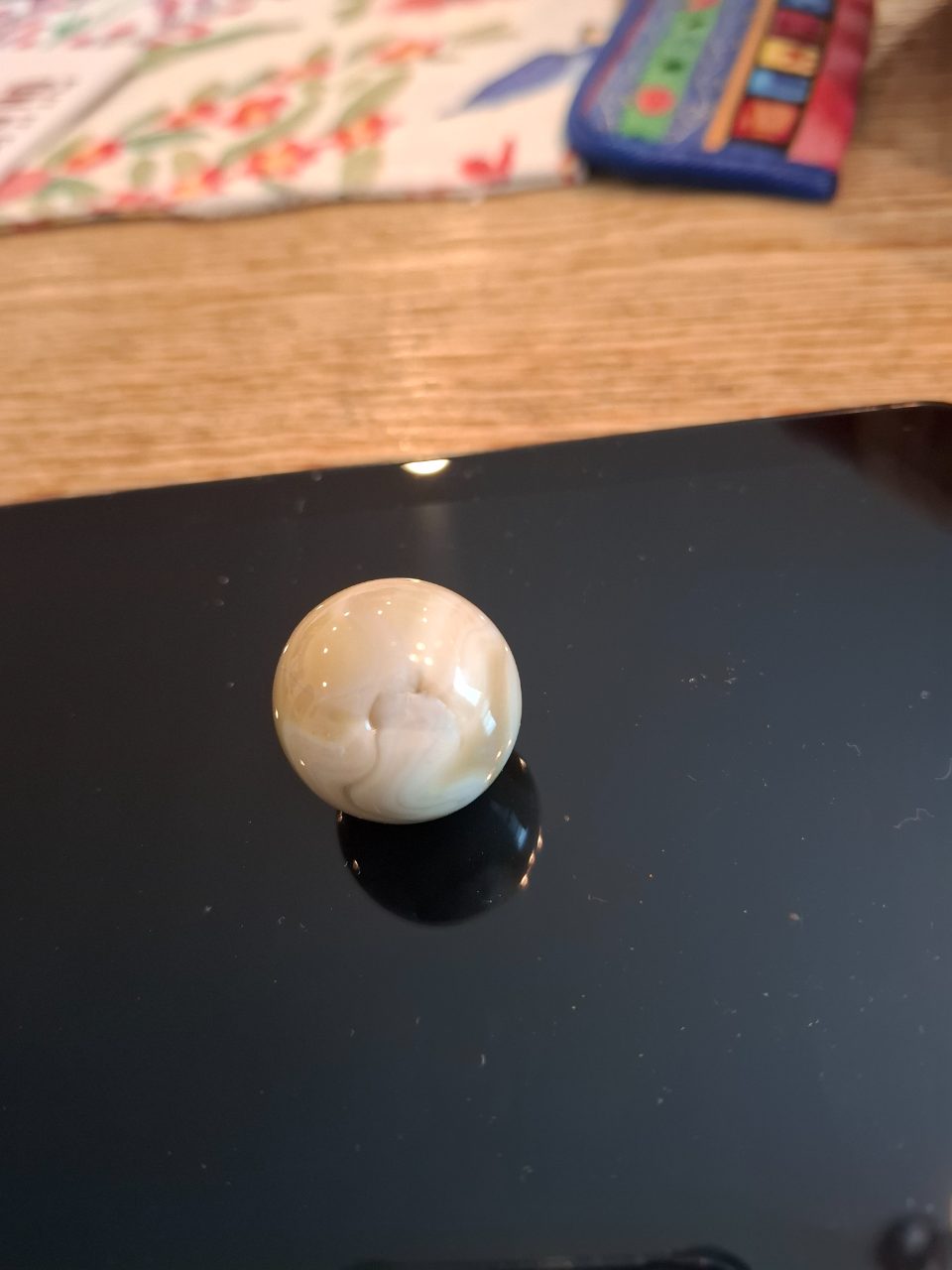 Moonstone White Opaque by Akro Agate, identification view