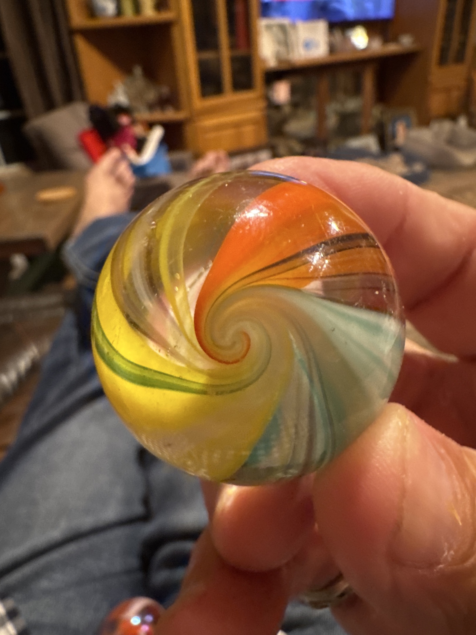 Latticinio Core Swirl by German Handmade, identification view