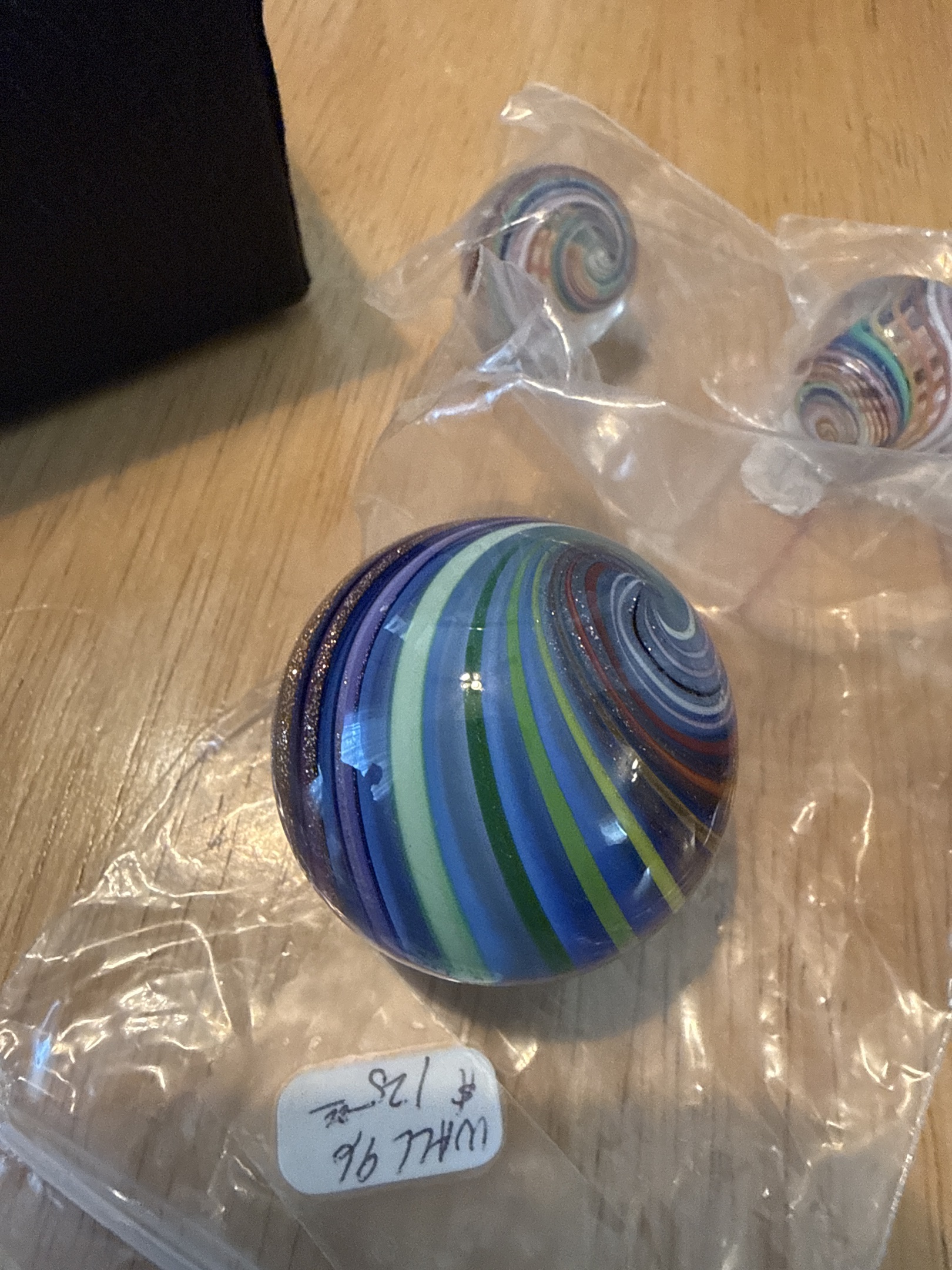 Aventurine Multi-Color Swirl by Jim Wall (Contemporary Glass Artist), identification view